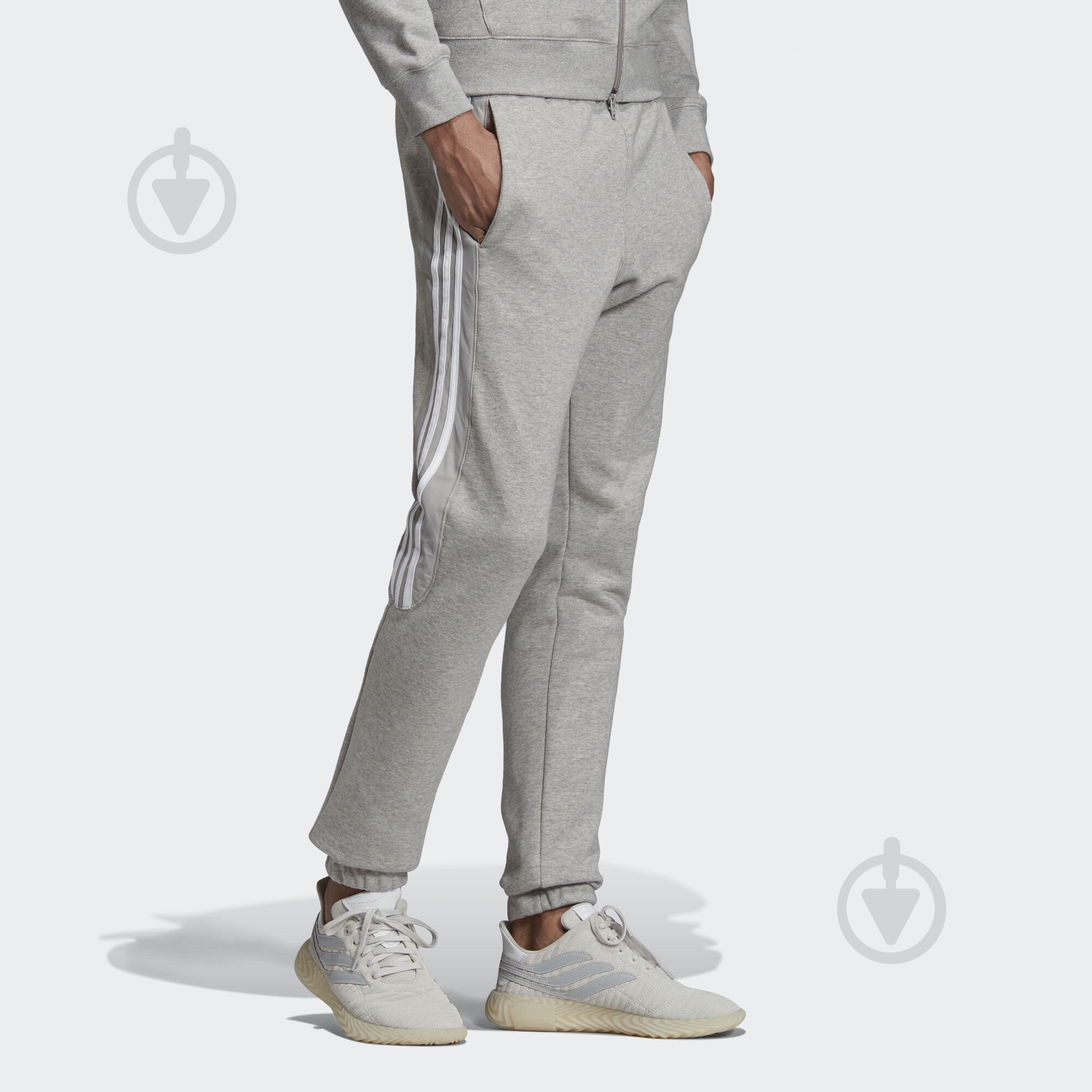 Брюки Adidas RADKIN SP DU8138 р. S серый - фото 4