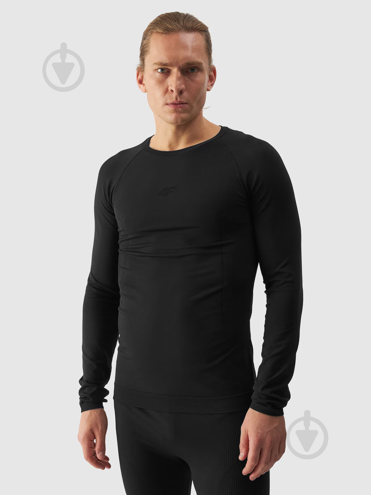 Термокофта 4F SEAMLESS UNDERWEAR M172 4FWAW24USEAM172-20S р.S-M черный - фото 1