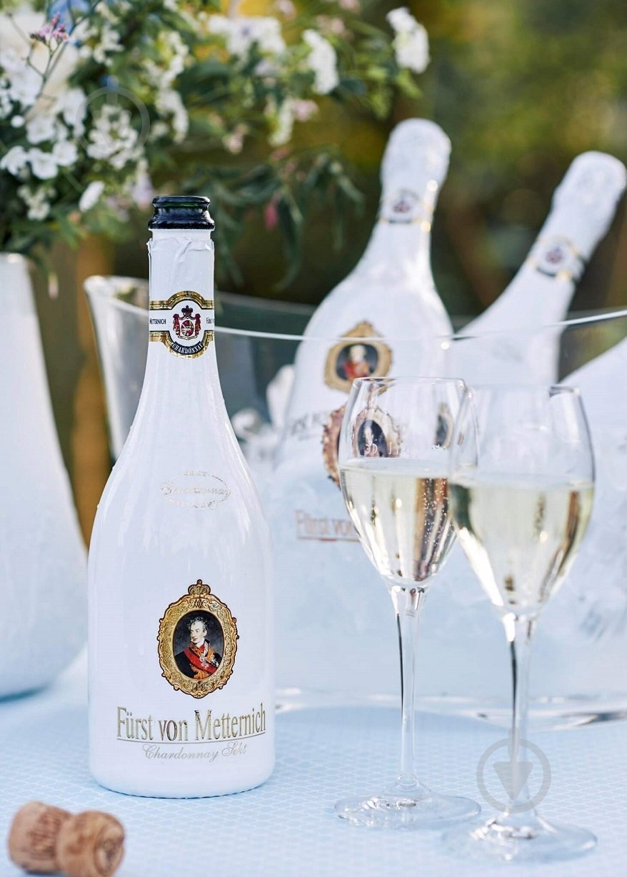 Вино игристое Furst von Metternich Shardonnay белое сухое 0,75 л - фото 7 Вино игристое Furst von Metternich Shardonnay белое сухое 0,75 л - фото 7
