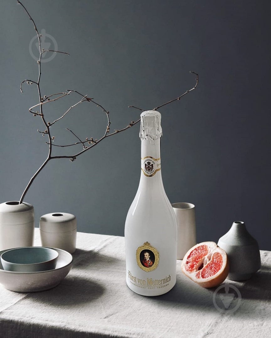 Вино игристое Furst von Metternich Shardonnay белое сухое 0,75 л - фото 5 Вино игристое Furst von Metternich Shardonnay белое сухое 0,75 л - фото 5