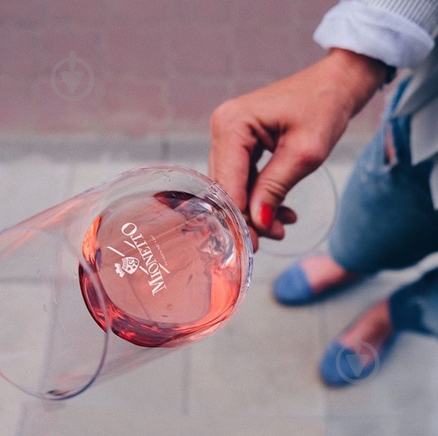 Вино игристое Mionetto Prosecco Rose D.O.C Millesimato розовое экстрасухое 0,75 л - фото 3 Вино игристое Mionetto Prosecco Rose D.O.C Millesimato розовое экстрасухое 0,75 л - фото 3