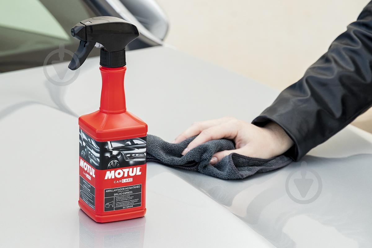 Очиститель кузова Motul Express Shine 500 мл - фото 4 Очиститель кузова Motul Express Shine 500 мл - фото 4