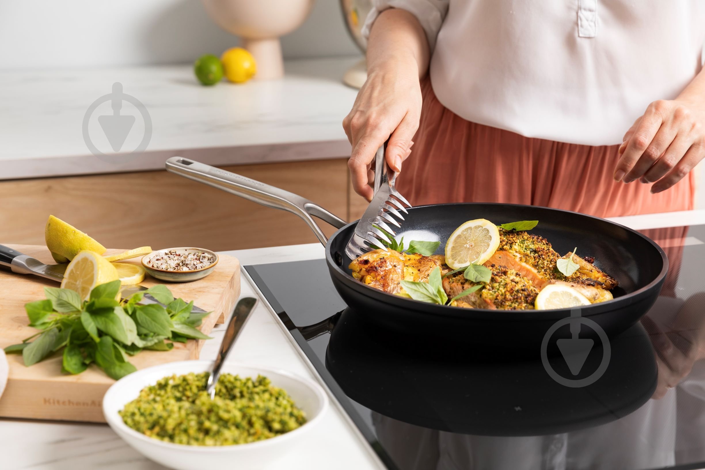 Сковорода KitchenAid FHA 28 см (CC005694-001) - фото 4