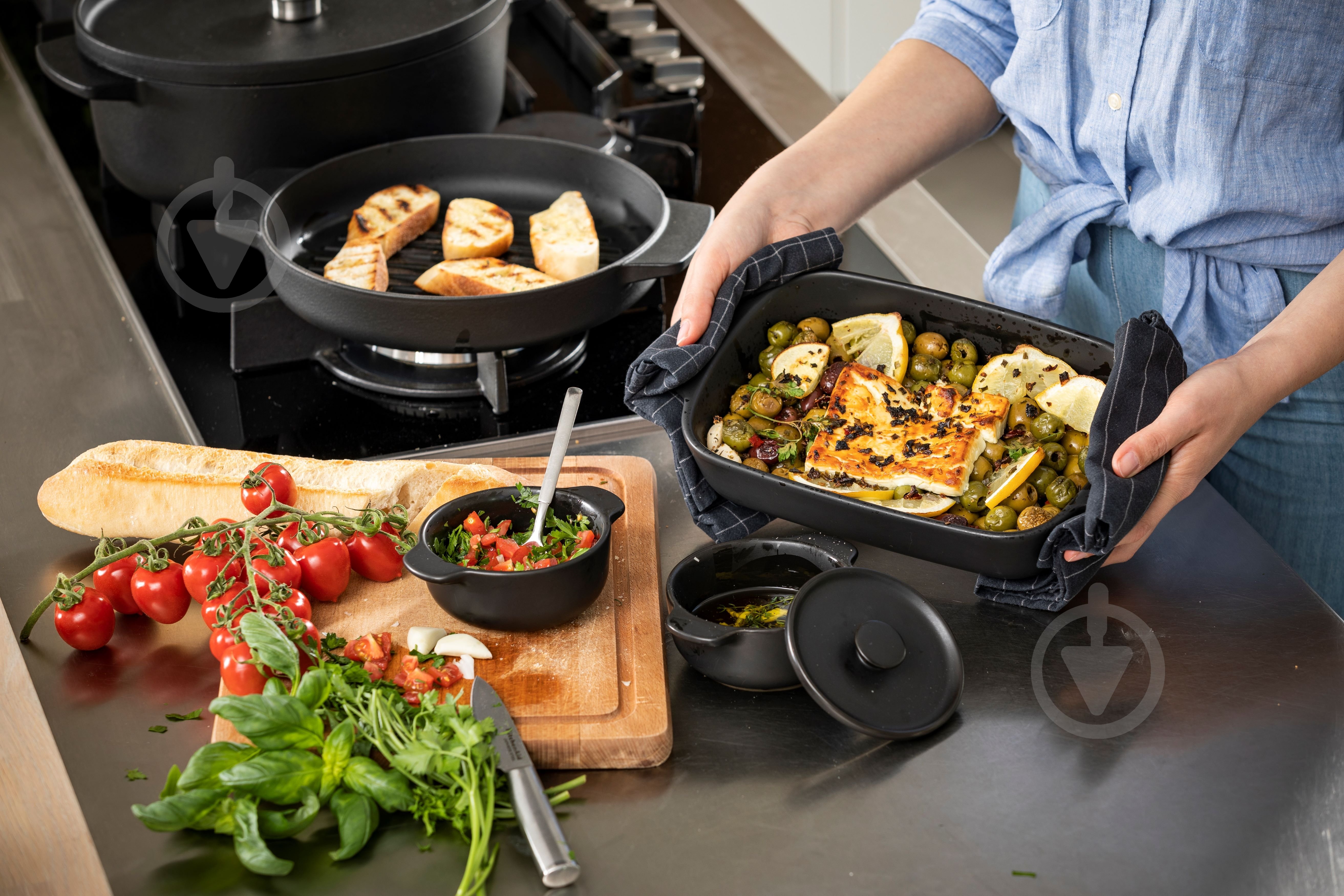 Гусятниця з кришкою KitchenAid Matte Oven-to-table 5,6 л чорна (CC004900-001) - фото 5