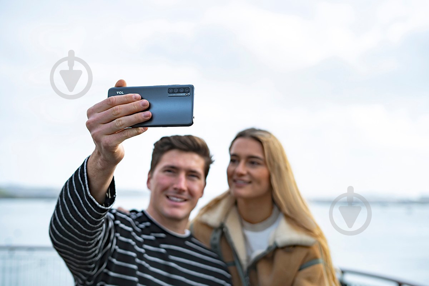 Смартфон TCL 20L+ (T775H) 6/256GB star blue (T775H-2BLCUA12) - фото 18 Смартфон TCL 20L+ (T775H) 6/256GB star blue (T775H-2BLCUA12) - фото 18