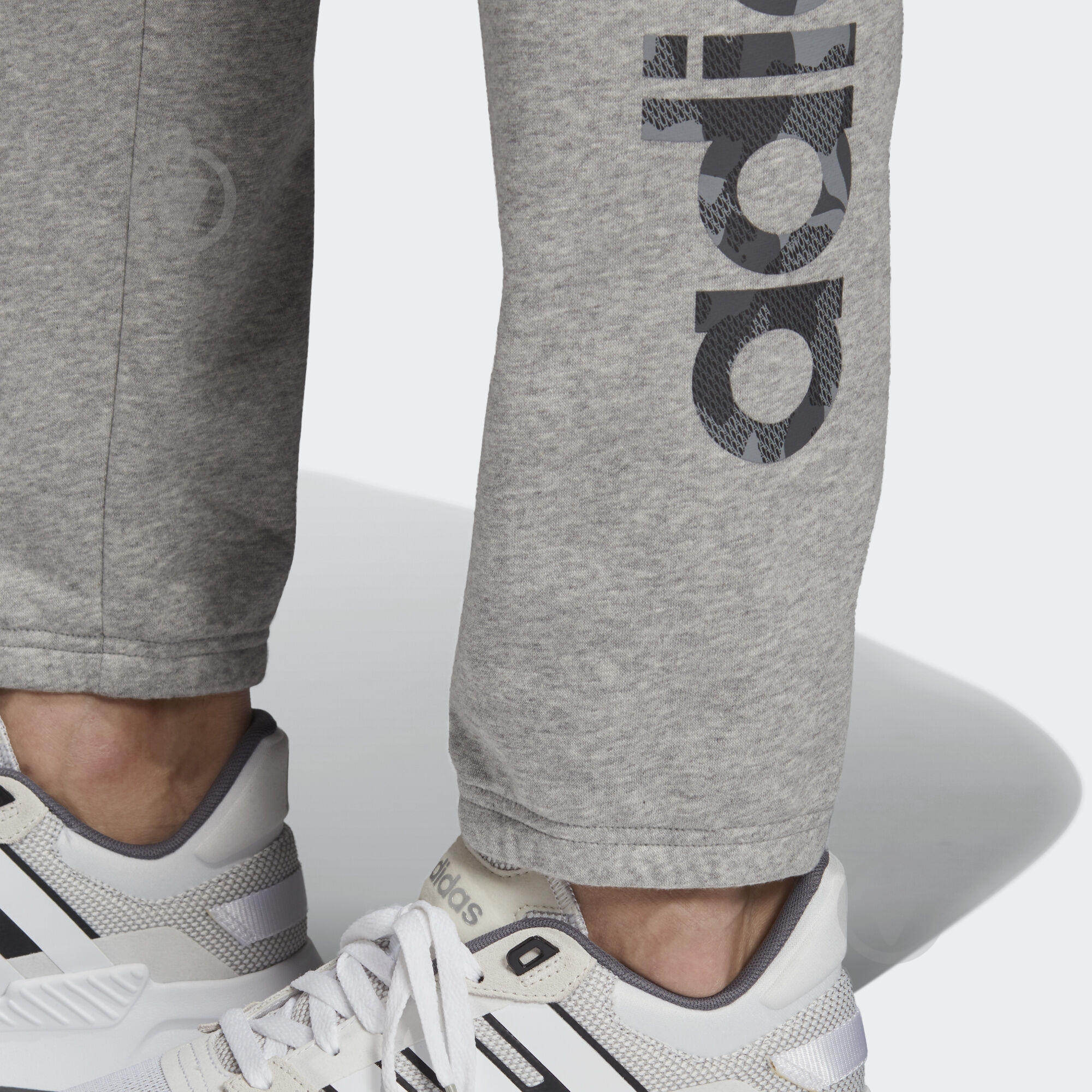 Брюки Adidas E CAMO LIN PANT EI9746 р. L серый - фото 6