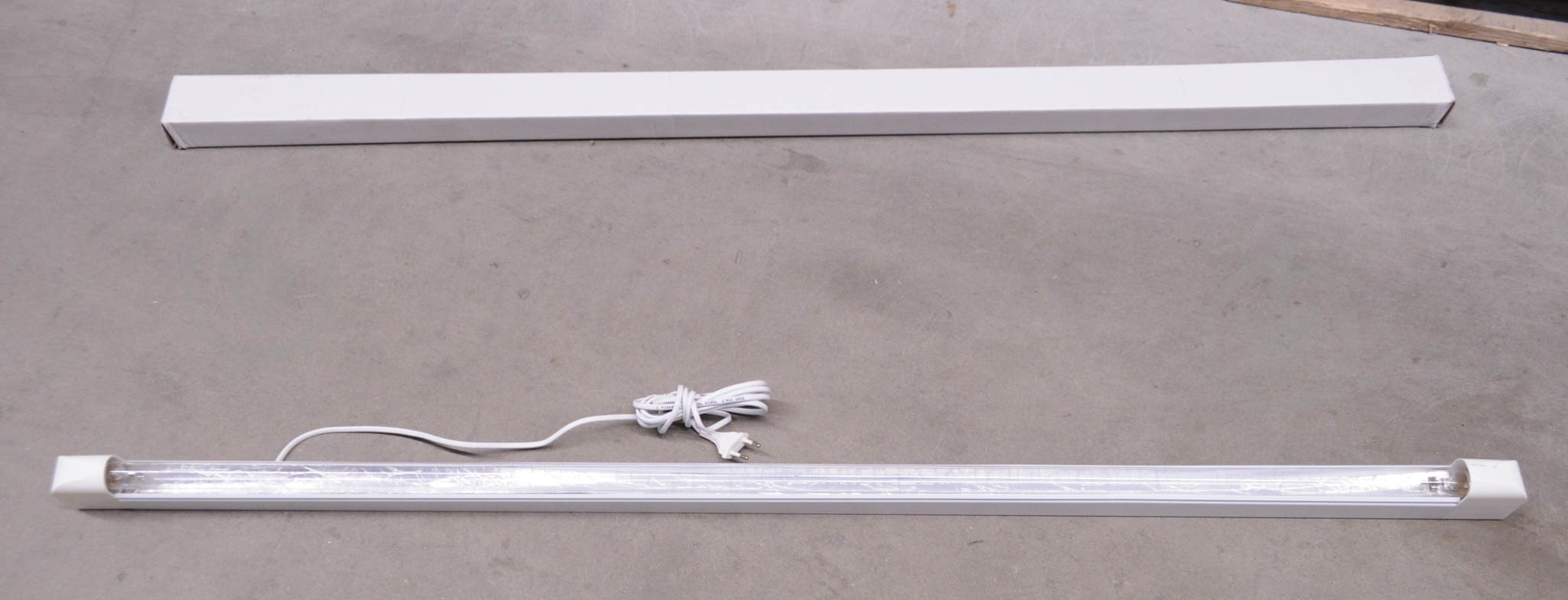 УЦЕНКА! Облучатель ультрафиолетовый BactoSfera OBB 36S OZONE FREE (УЦ №103) - фото 5