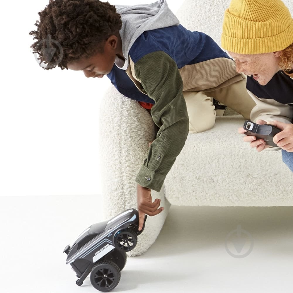 Автомобиль на радиоуправлении SHARPER IMAGE Stunt Mongoose LED 1:16 1212009991 - фото 6 Автомобиль на радиоуправлении SHARPER IMAGE Stunt Mongoose LED 1:16 1212009991 - фото 6