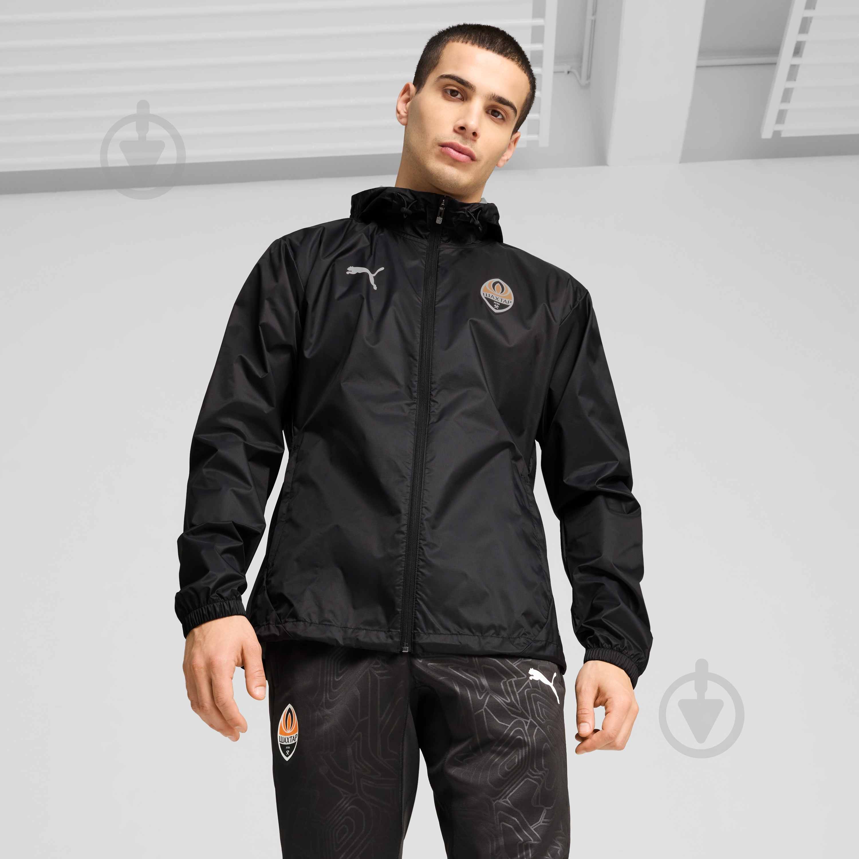 Куртка мужская демисезонная Puma FCSD ALL WEATHER JACKET 77785906 р.XS черная - фото 3 Куртка мужская демисезонная Puma FCSD ALL WEATHER JACKET 77785906 р.XS черная - фото 3