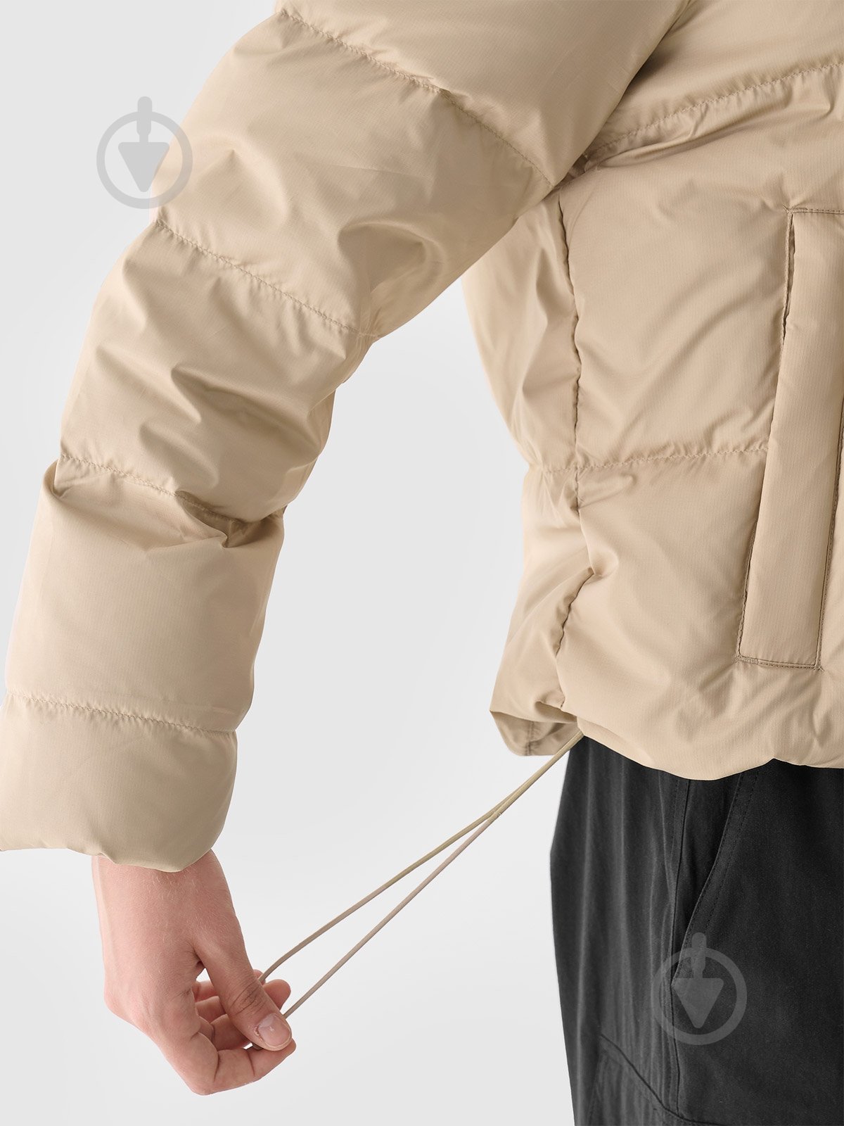 Пуховик жіночий зимовий 4F DOWN JACKET F481 4FWAW24TDJAF481-83S р.S бежевий - фото 11 Пуховик жіночий зимовий 4F DOWN JACKET F481 4FWAW24TDJAF481-83S р.S бежевий - фото 11