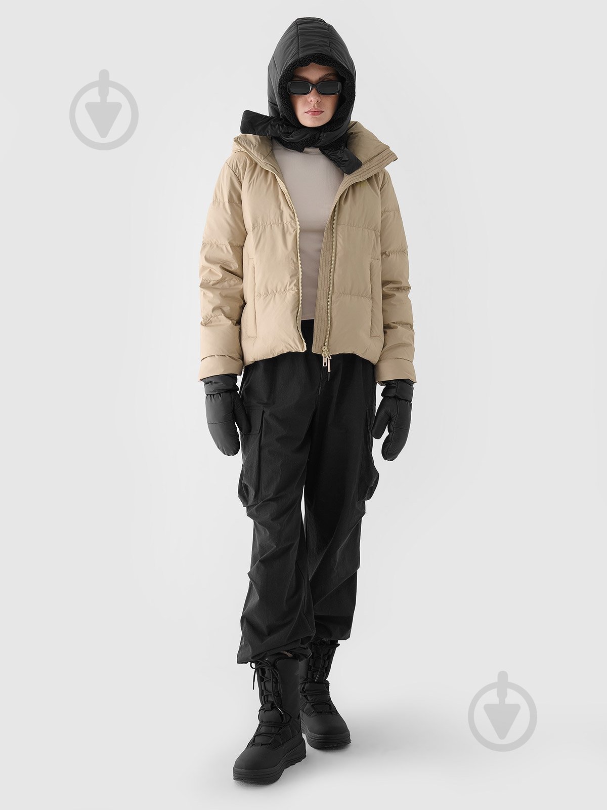 Пуховик жіночий зимовий 4F DOWN JACKET F481 4FWAW24TDJAF481-83S р.S бежевий - фото 4 Пуховик жіночий зимовий 4F DOWN JACKET F481 4FWAW24TDJAF481-83S р.S бежевий - фото 4