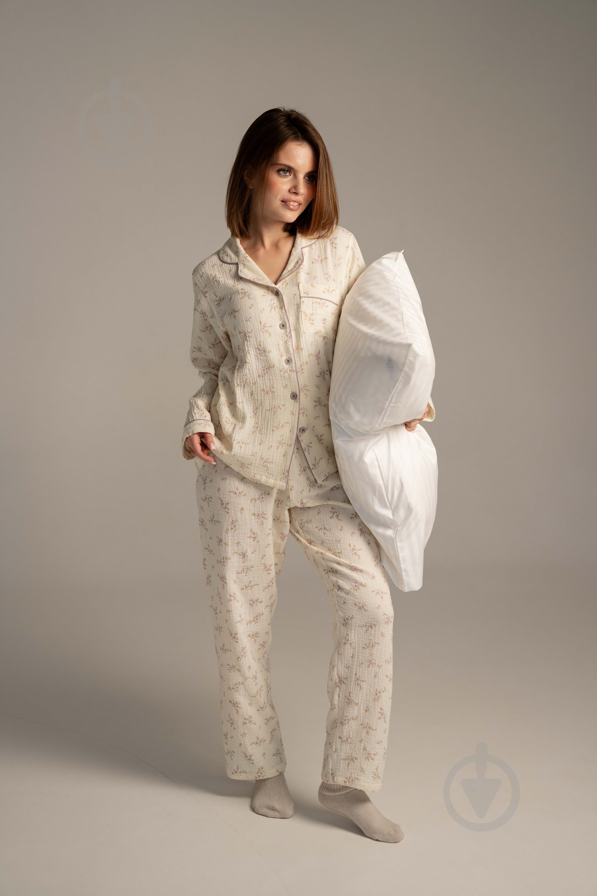 Пижама женская German Volf принт фиолетовые цветочки р. 2XL молочный (25133) - фото 2 Пижама женская German Volf принт фиолетовые цветочки р. 2XL молочный (25133) - фото 2