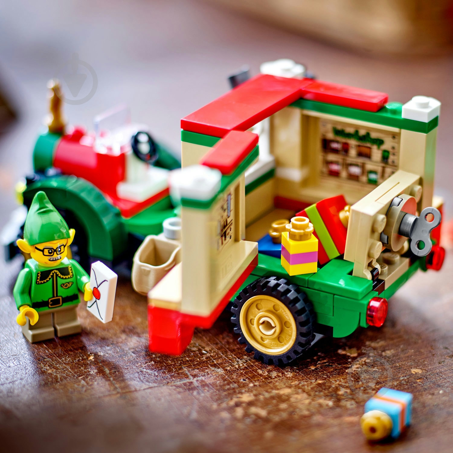 ᐉ Конструктор LEGO Icons Грузовик Санты 40746 • Купить в Киеве