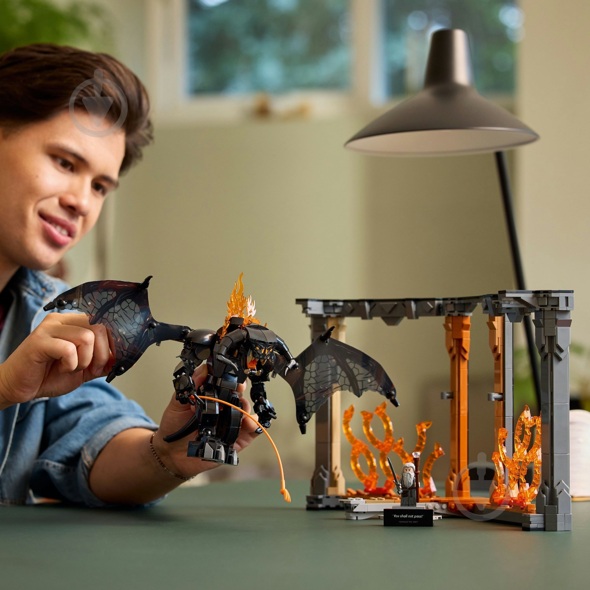 Конструктор LEGO Icons Володар перснів: Балроґ. Книжковий куточок 10367 - фото 6 Конструктор LEGO Icons Володар перснів: Балроґ. Книжковий куточок 10367 - фото 6