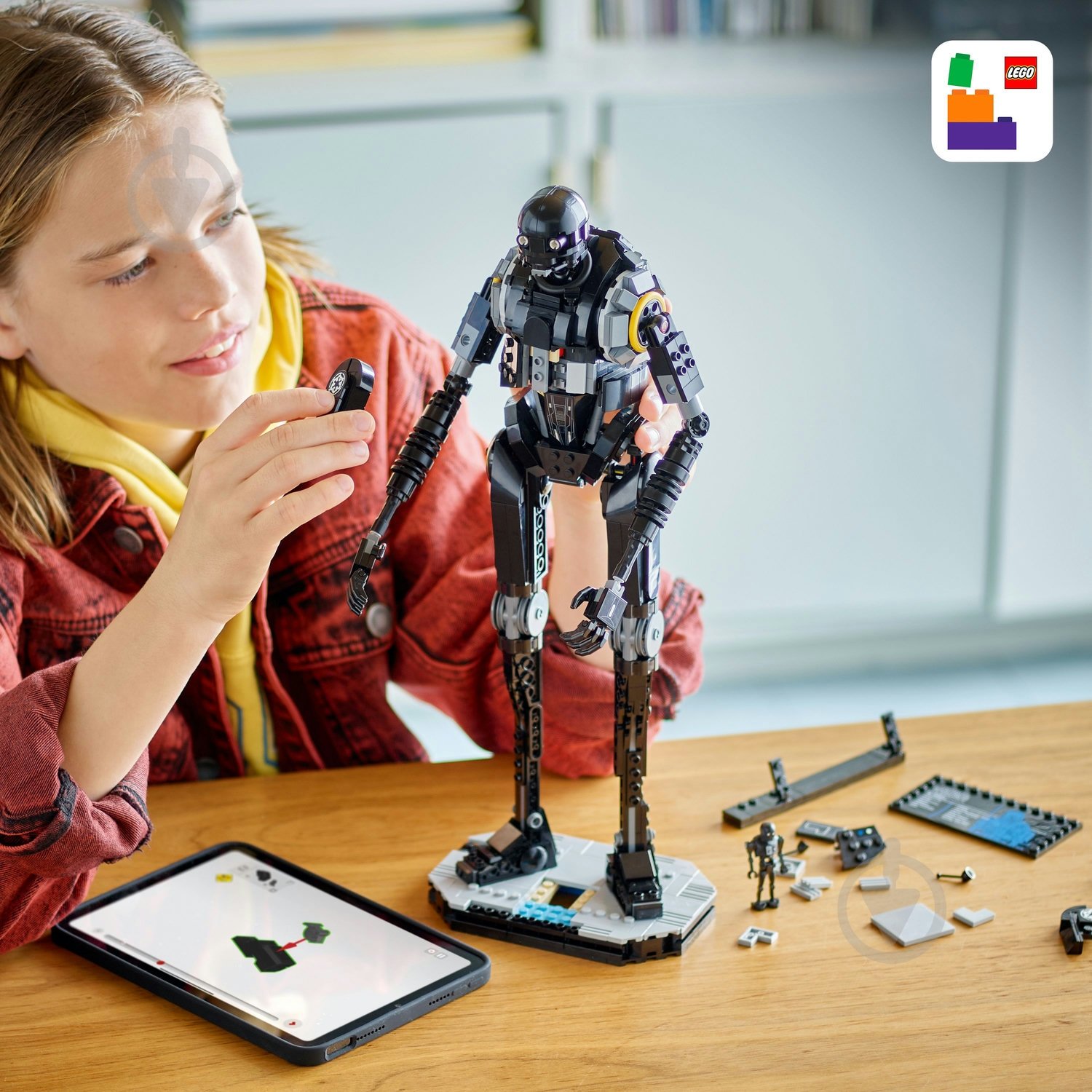 Конструктор LEGO Star Wars Хранитель дроид K-2SO™ 75434 - фото 5 Конструктор LEGO Star Wars Хранитель дроид K-2SO™ 75434 - фото 5