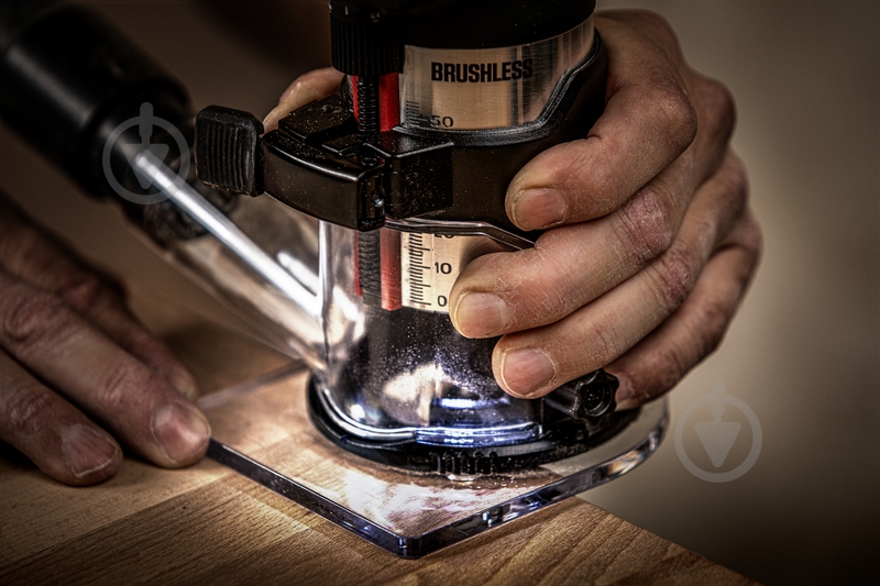 Фрезер SKIL VA1E3170CA - фото 2