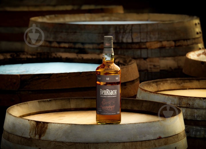 Виски BenRiach 10уо 43% в тубусе 0,7 л - фото 2 Виски BenRiach 10уо 43% в тубусе 0,7 л - фото 2