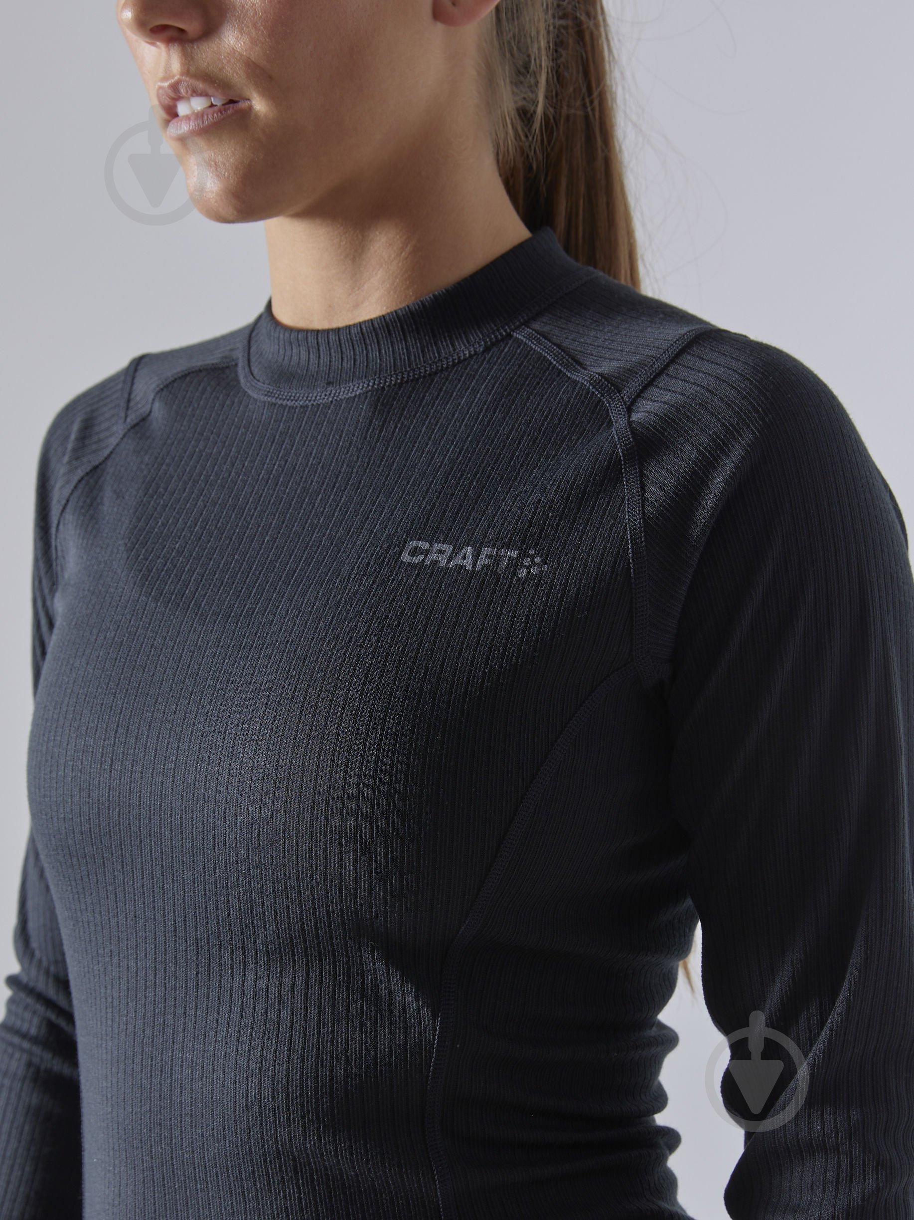 Комплект термобелья Craft CORE DRY BASELAYER SET W 1909706-999000 р.S черный - фото 5 Комплект термобелья Craft CORE DRY BASELAYER SET W 1909706-999000 р.S черный - фото 5