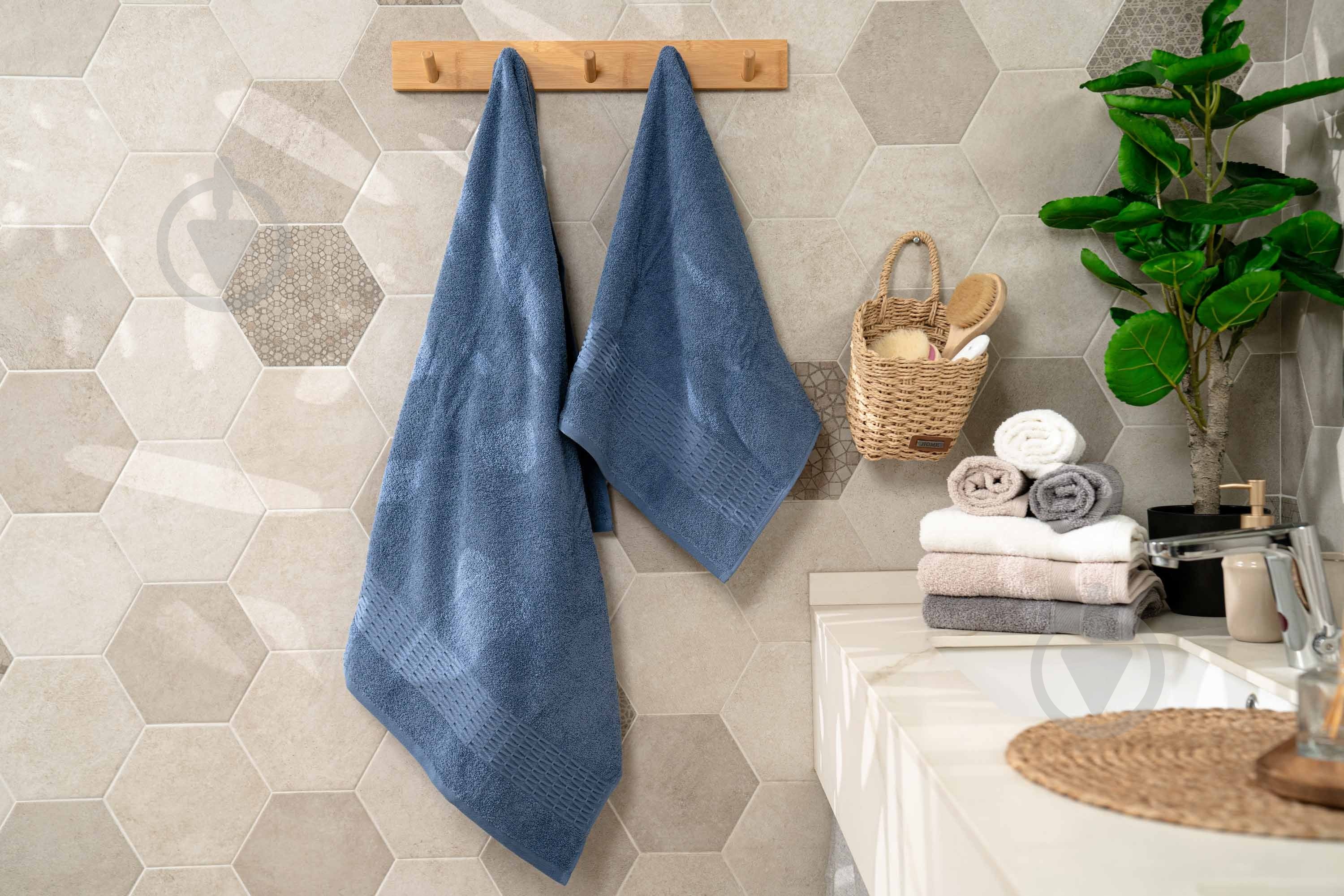 Набір рушників махрових Lotus 2 шт ART2357NA 70х140см 50x90 см синій Ardesto - фото 2 Набір рушників махрових Lotus 2 шт ART2357NA 70х140см 50x90 см синій Ardesto - фото 2