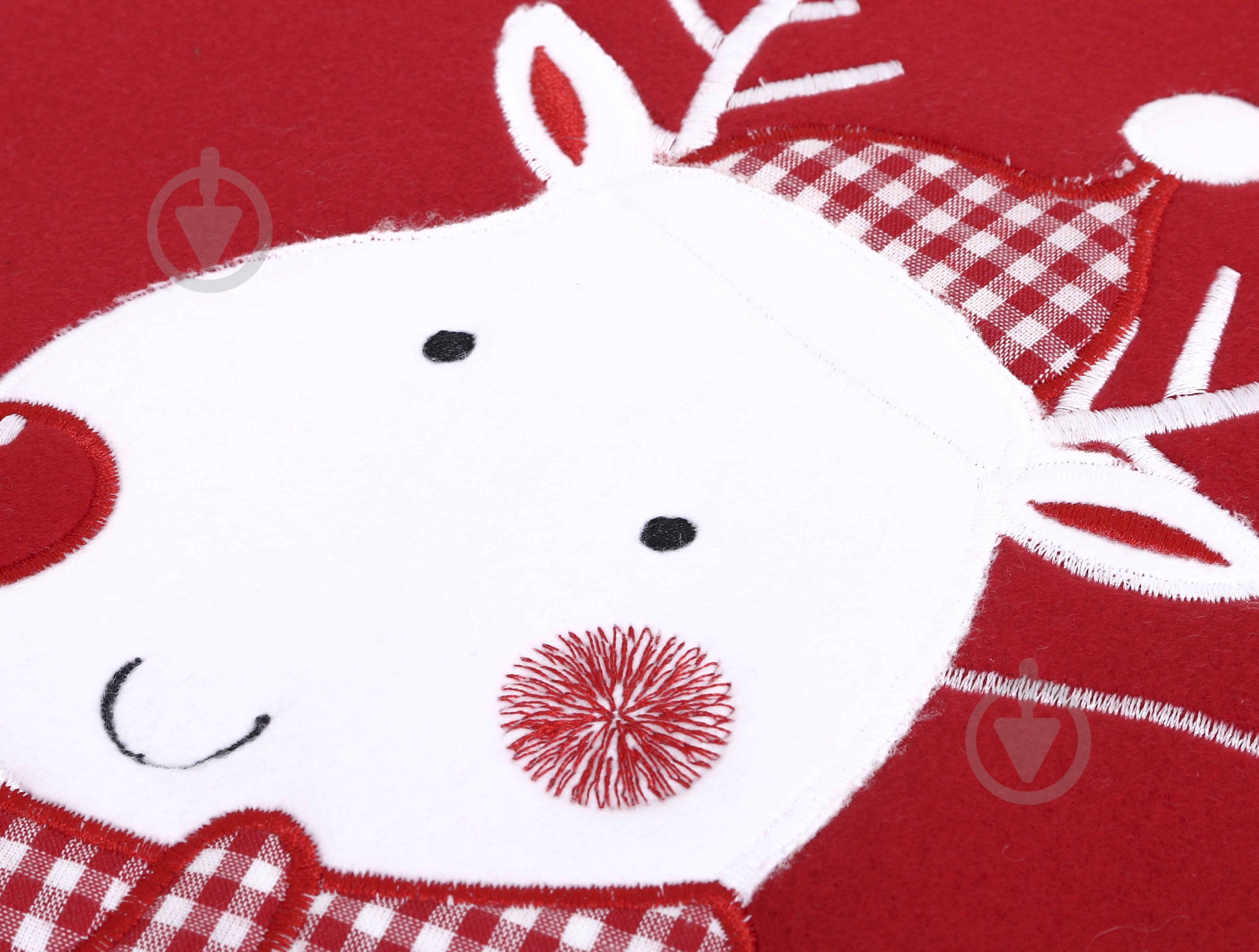 Коврик новогодний под елку с лосиком бело-красный 90 см AT57-02 - фото 2 Коврик новогодний под елку с лосиком бело-красный 90 см AT57-02 - фото 2