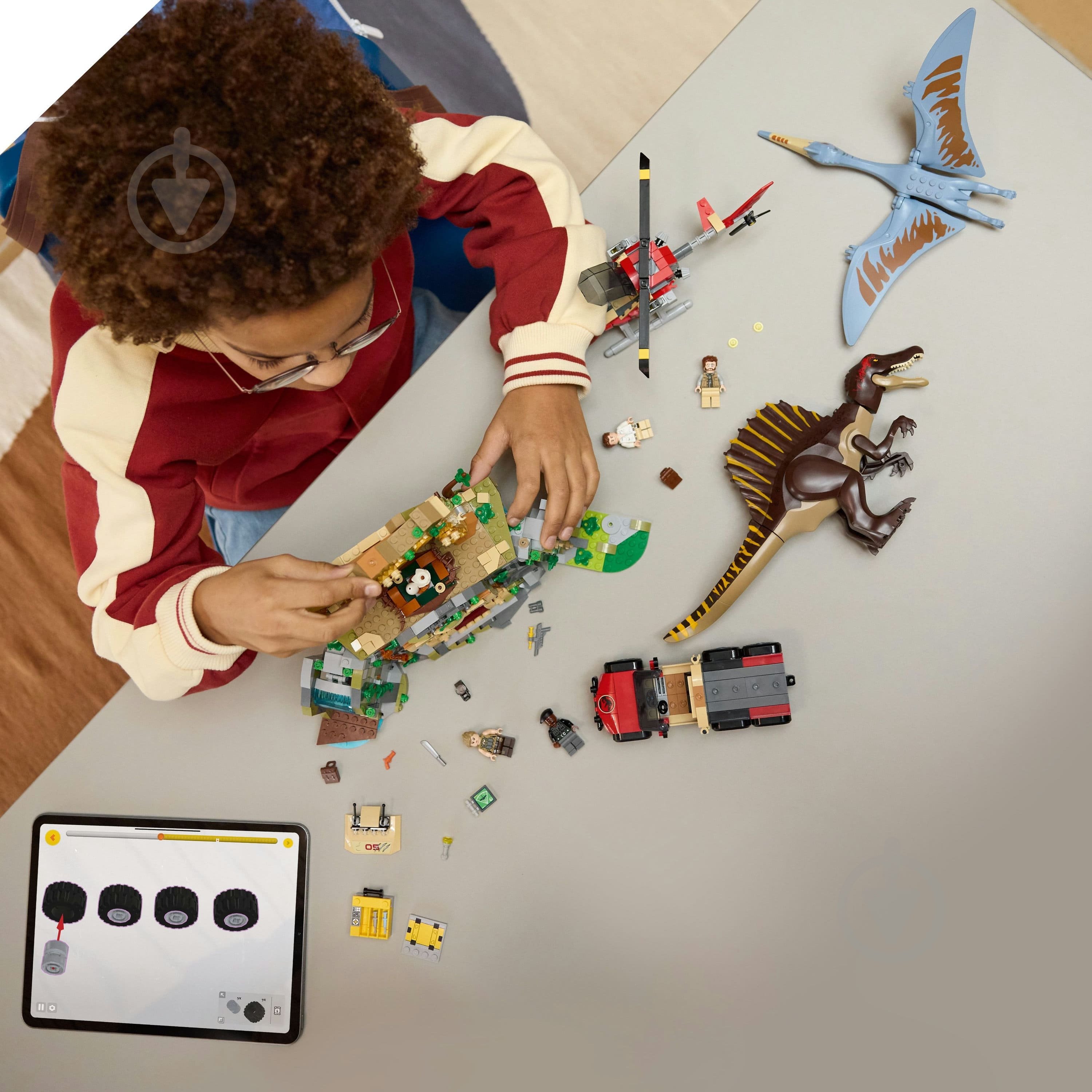 Конструктор LEGO Jurassic World Повітряна місія зі спинозавром і кетцалькоатлем 76976 - фото 5