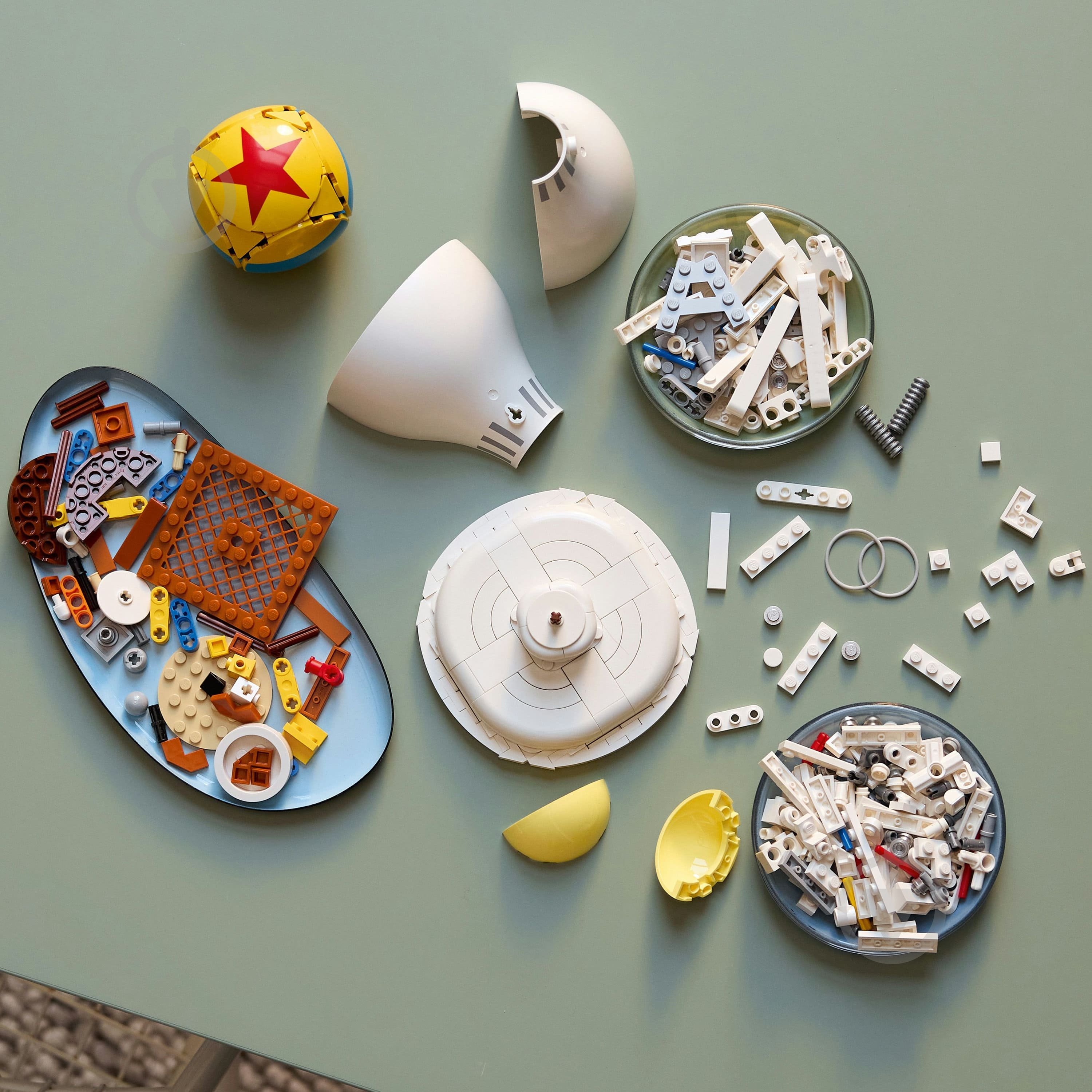 Конструктор LEGO Ideas Luxo Jr. 21357 - фото 6