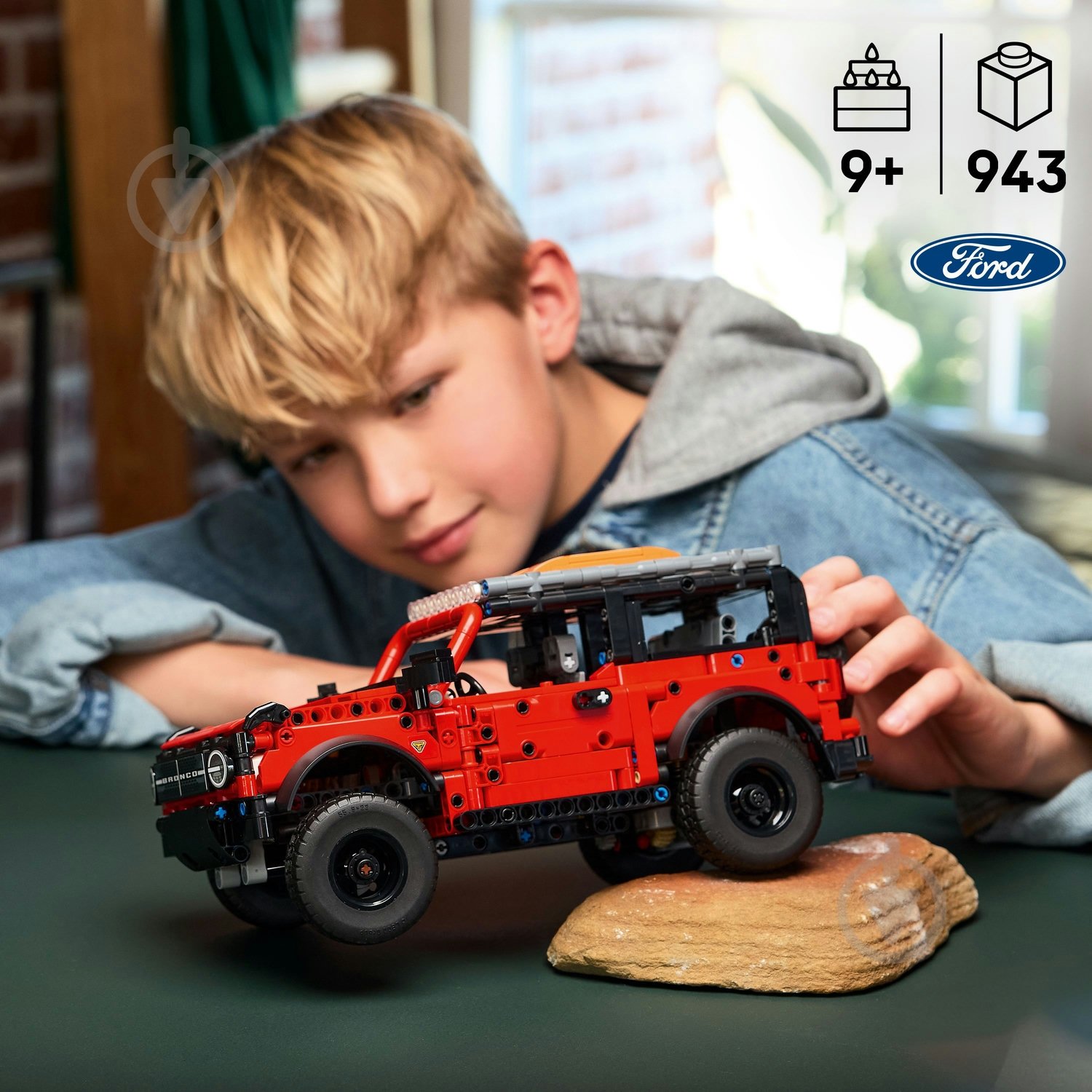 Конструктор LEGO Technic Позашляховик Ford Bronco® 42213 - фото 4