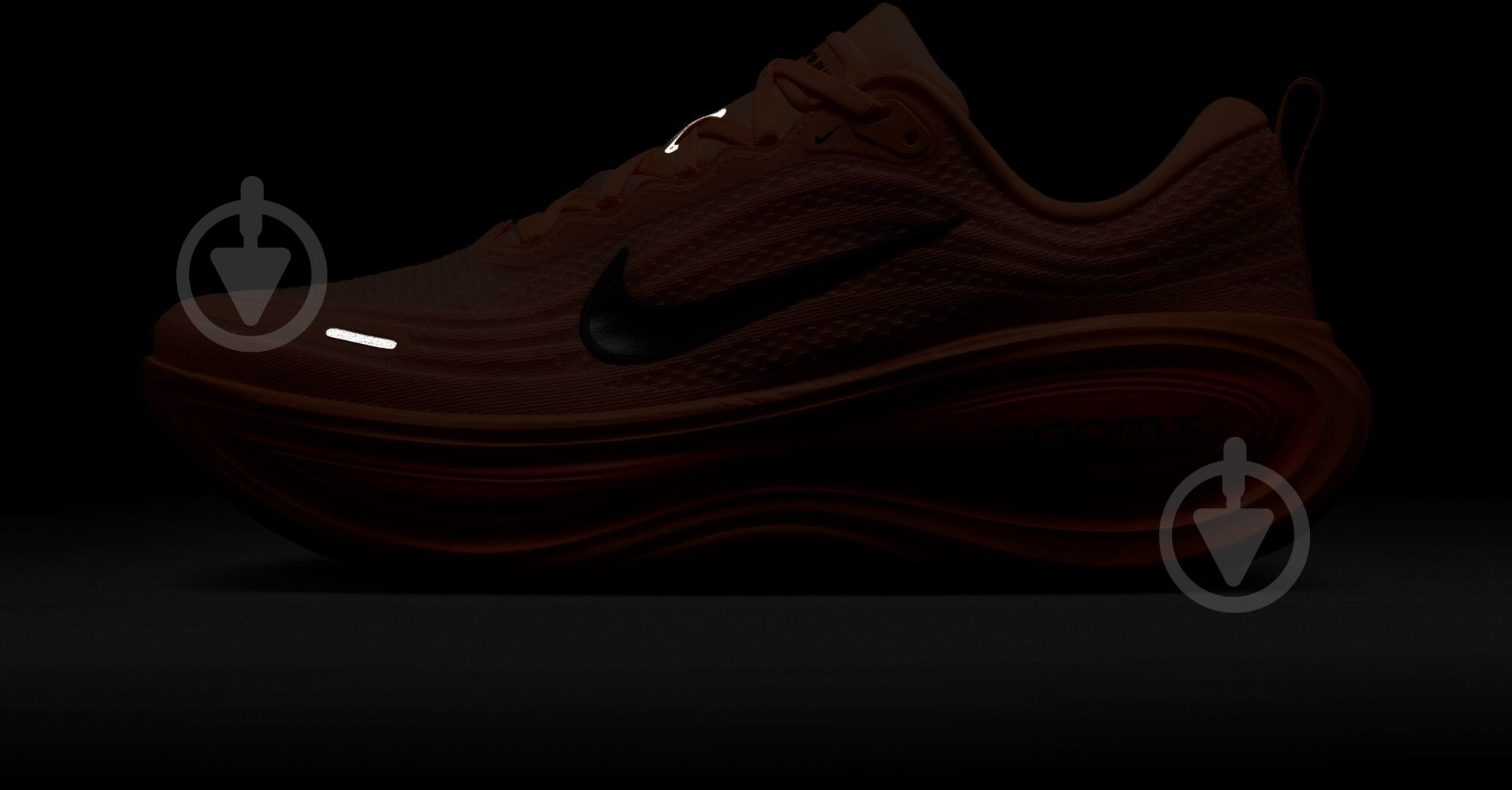 Кроссовки Nike Vomero Plus HV8150-801 р.43 - фото 10 Кроссовки Nike Vomero Plus HV8150-801 р.43 - фото 10