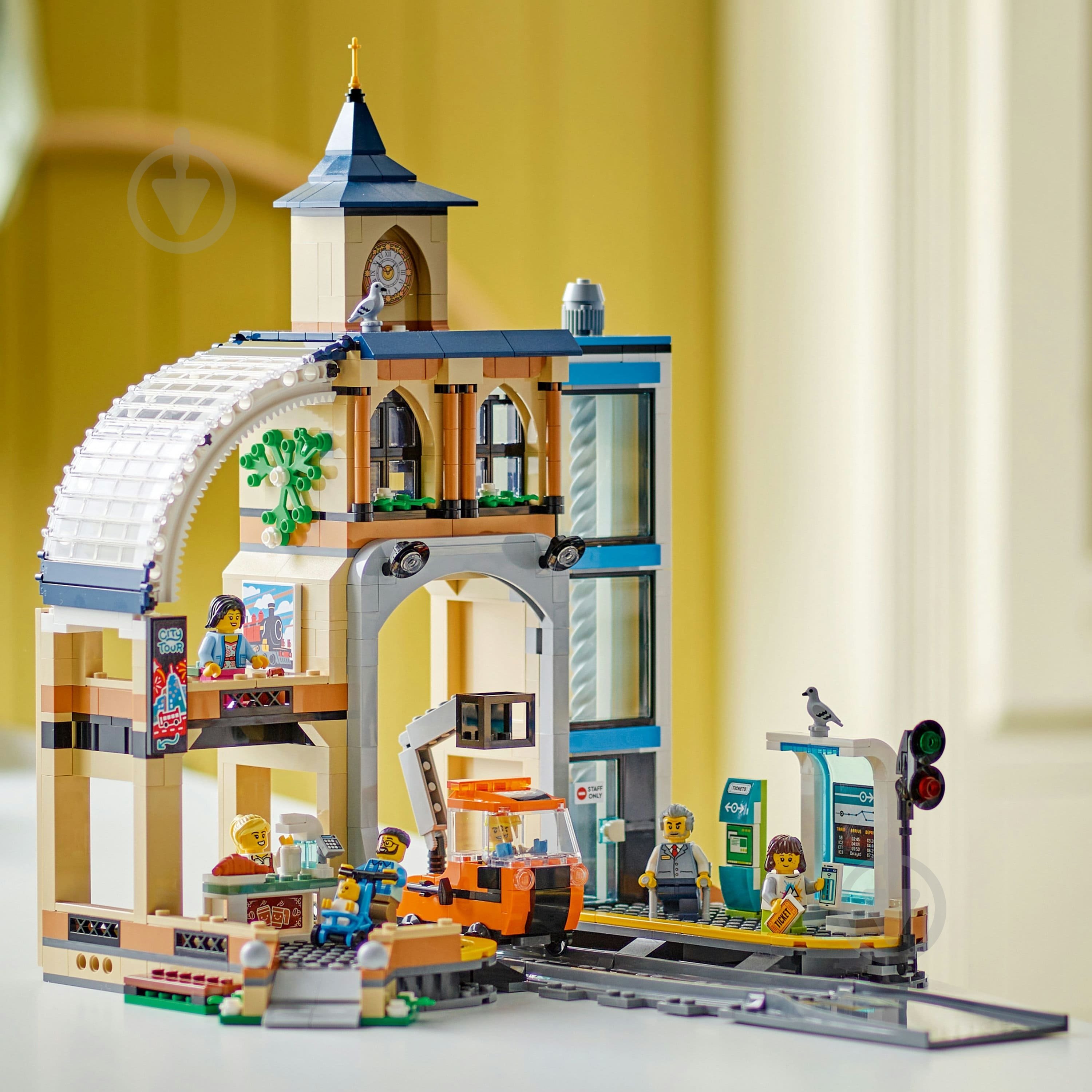 Конструктор LEGO City Центральний залізничний вокзал 60469 - фото 6