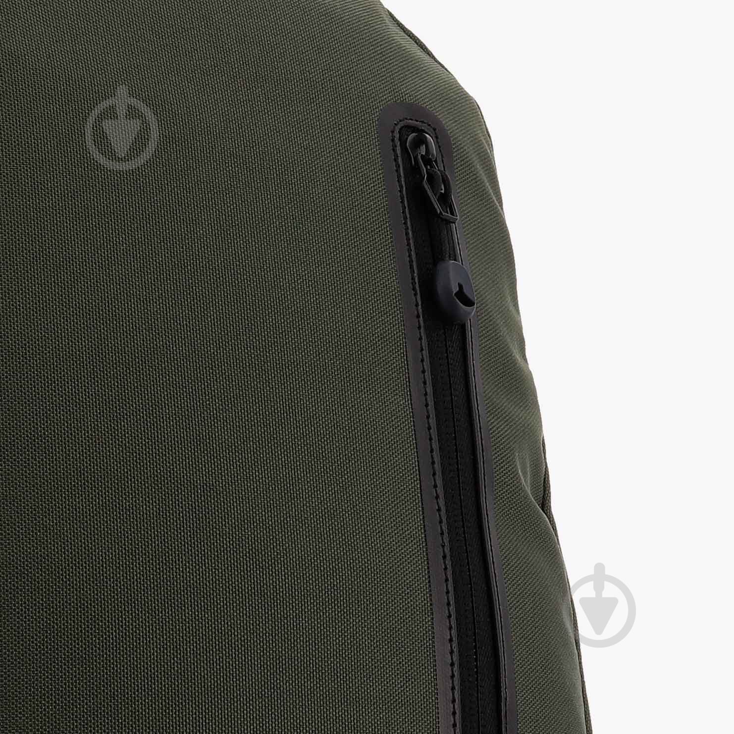Рюкзак Umbro TERRACE BTS BACKPACK 30980U-KDJ 18 л хаки - фото 5 Рюкзак Umbro TERRACE BTS BACKPACK 30980U-KDJ 18 л хаки - фото 5