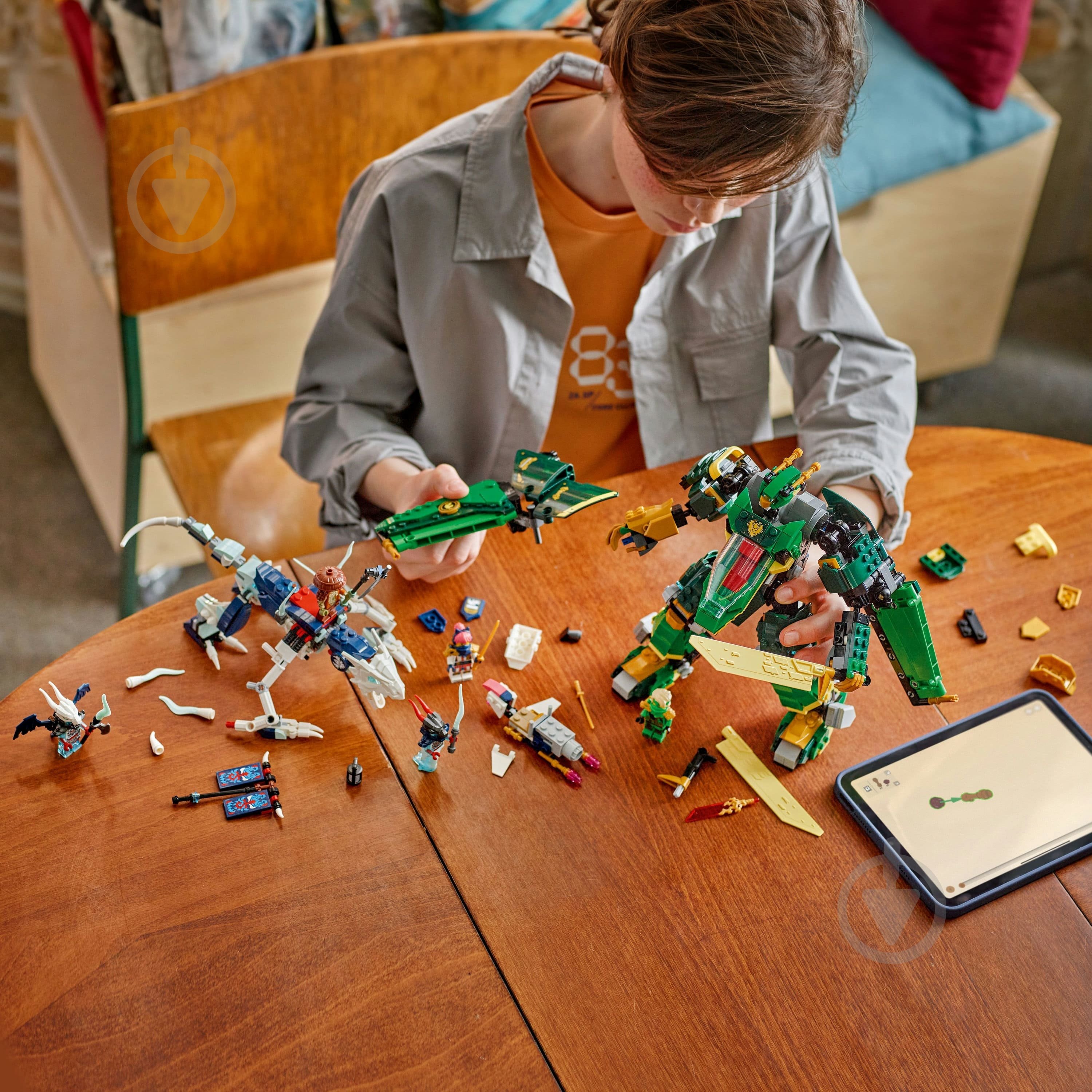 Конструктор LEGO NINJAGO Реактивний робот Ллойда 71845 - фото 5