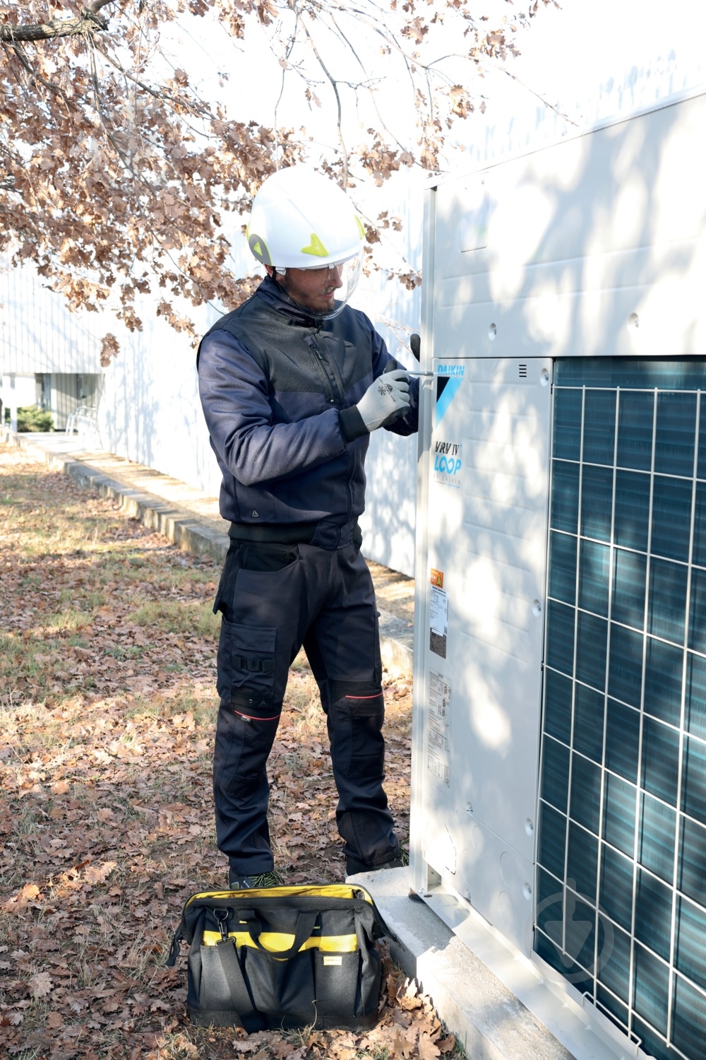 Брюки рабочие Delta Plus M5 CORDURA р. L M5PA3GNGT серо-черный - фото 3