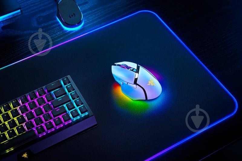 Мышь Razer Basilisk V3 PRO Wireless white (RZ01-04620200-R3G1) - фото 7 Мышь Razer Basilisk V3 PRO Wireless white (RZ01-04620200-R3G1) - фото 7