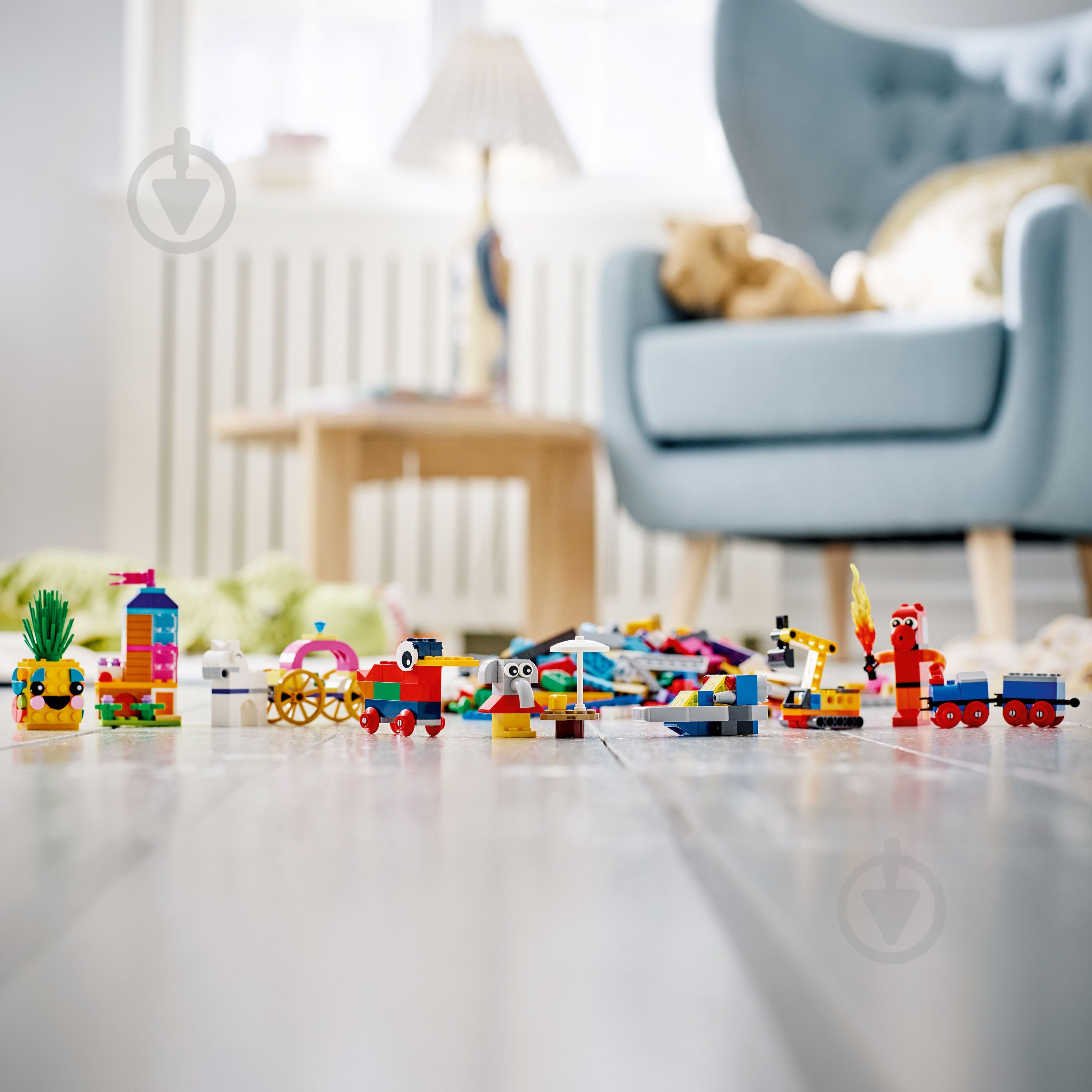 Конструктор LEGO Classic 90 лет игры 11021 - фото 5 Конструктор LEGO Classic 90 лет игры 11021 - фото 5