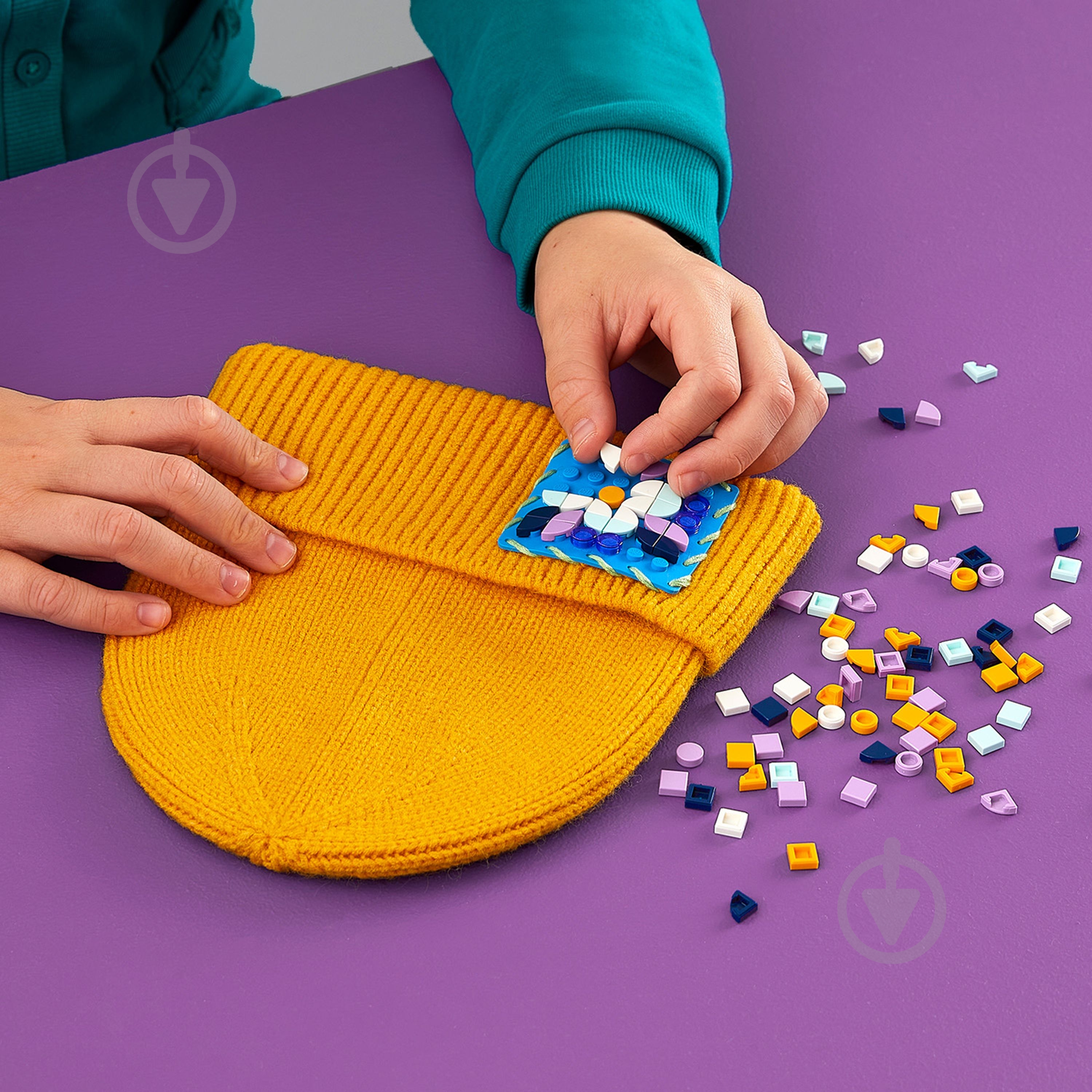 Конструктор LEGO DOTS Пластина-нашивка с тайлами 41955 - фото 5 Конструктор LEGO DOTS Пластина-нашивка с тайлами 41955 - фото 5