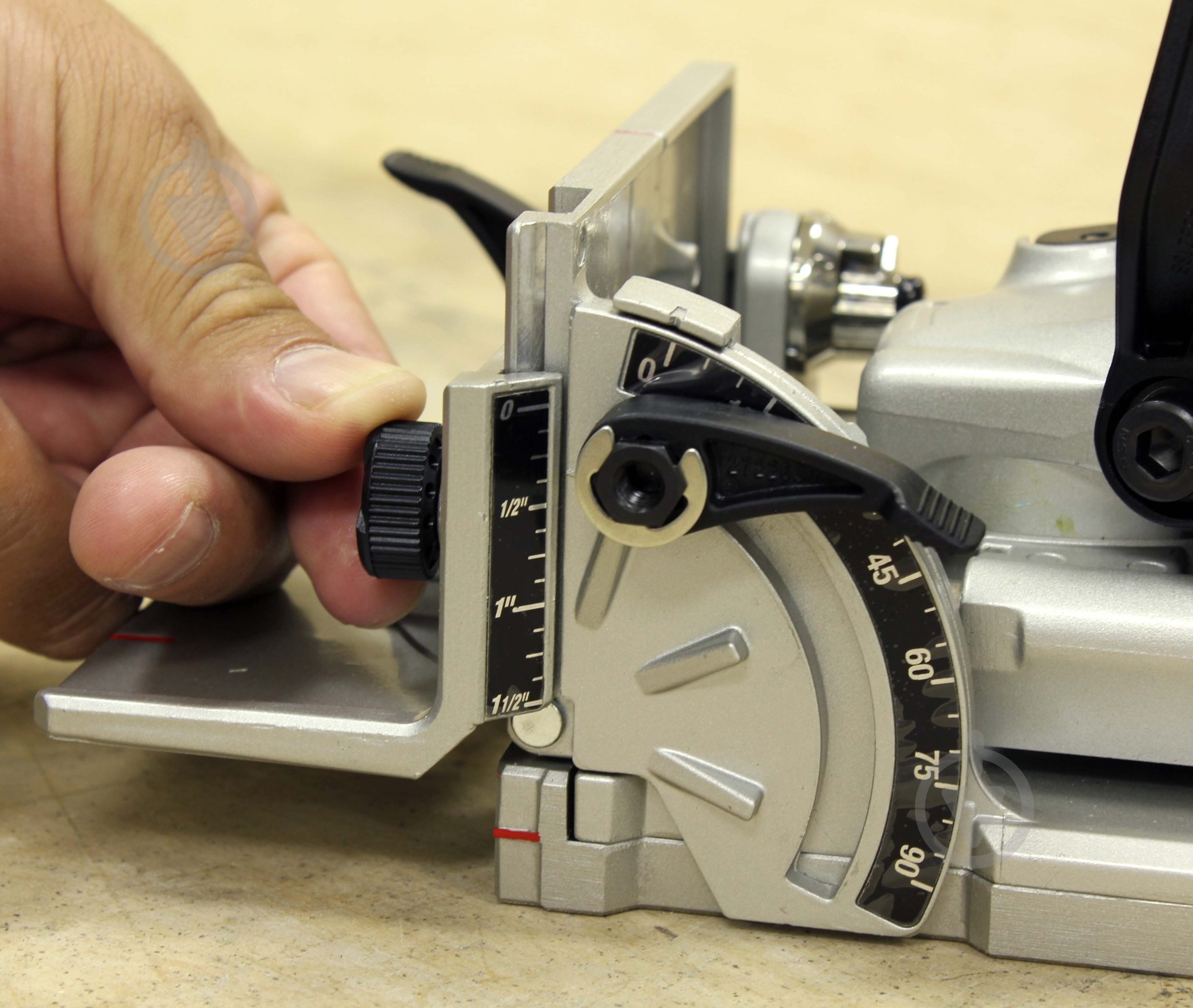 Фрезер Makita PJ7000 - фото 16