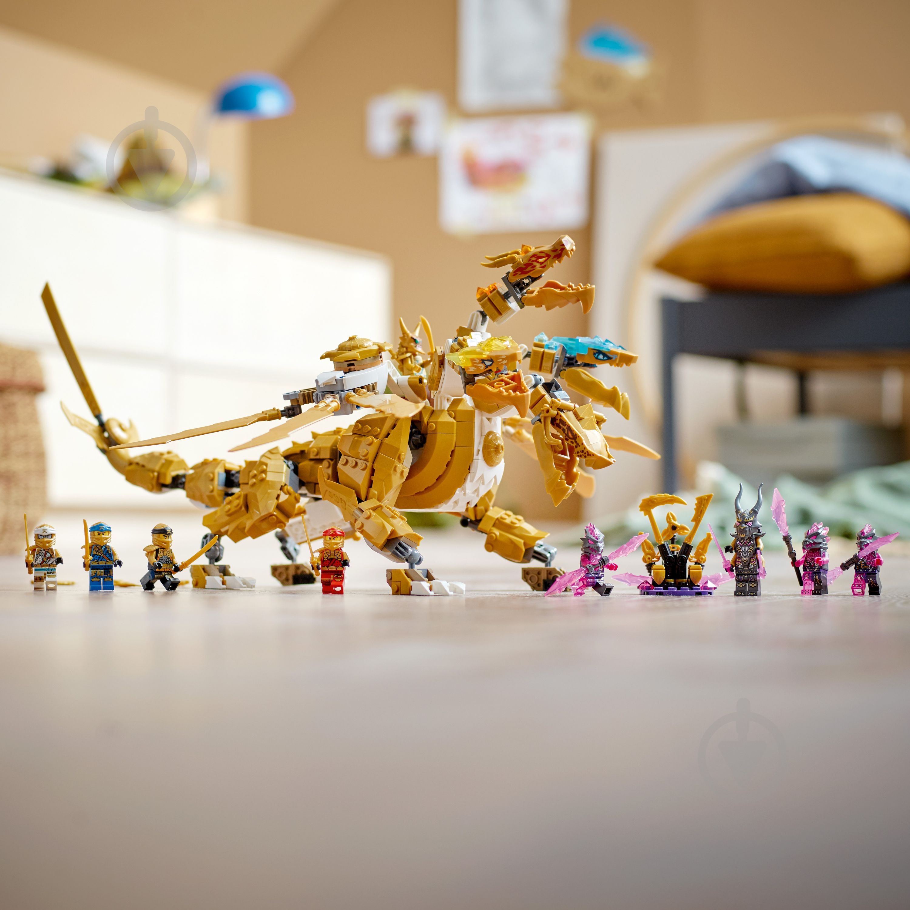 Конструктор LEGO NINJAGO Золотой ультрадракон Ллойда 71774 - фото 6 Конструктор LEGO NINJAGO Золотой ультрадракон Ллойда 71774 - фото 6