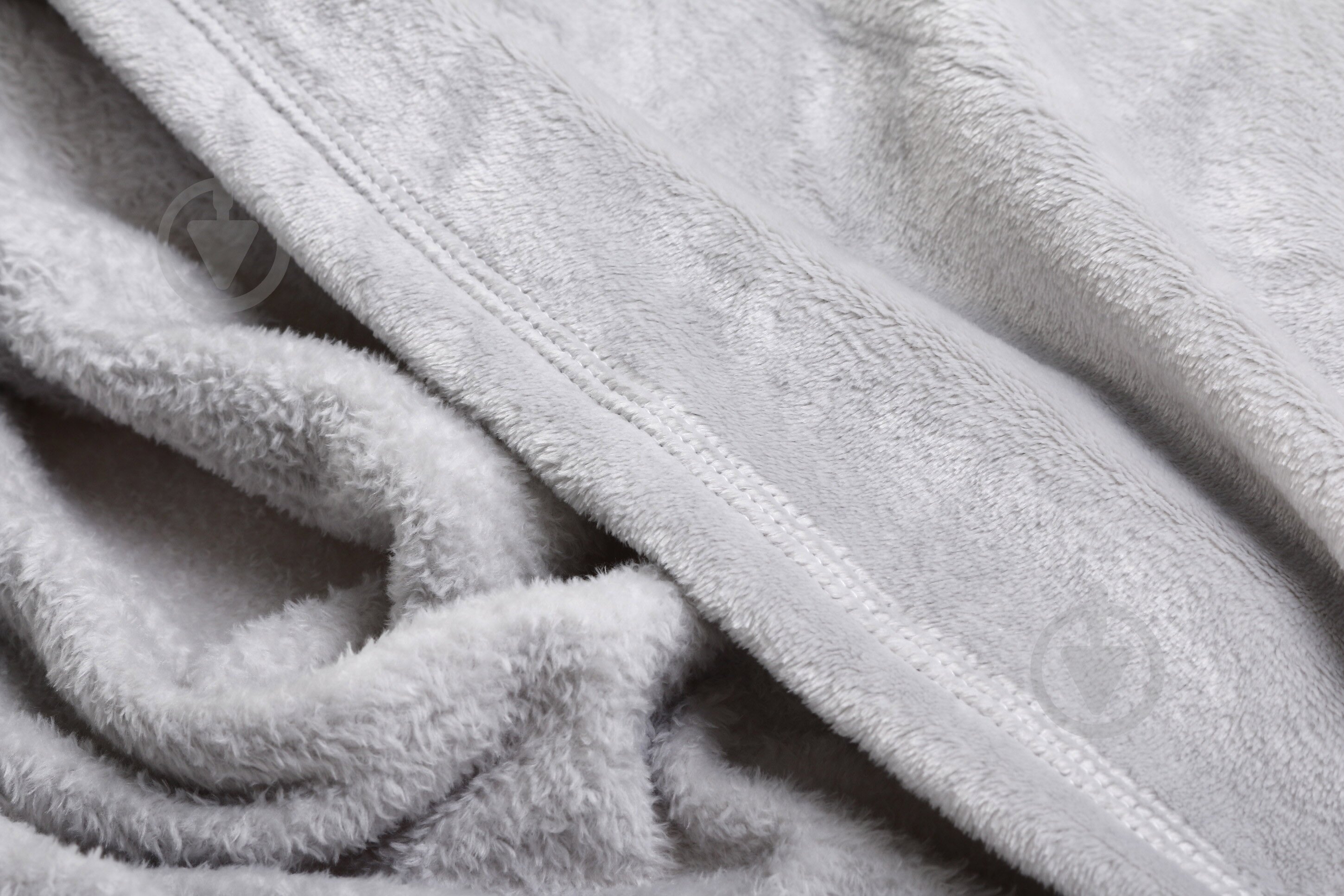 Плед из микрофибры Frannel Solid grey 160x200 см серый La Nuit - фото 2 Плед из микрофибры Frannel Solid grey 160x200 см серый La Nuit - фото 2