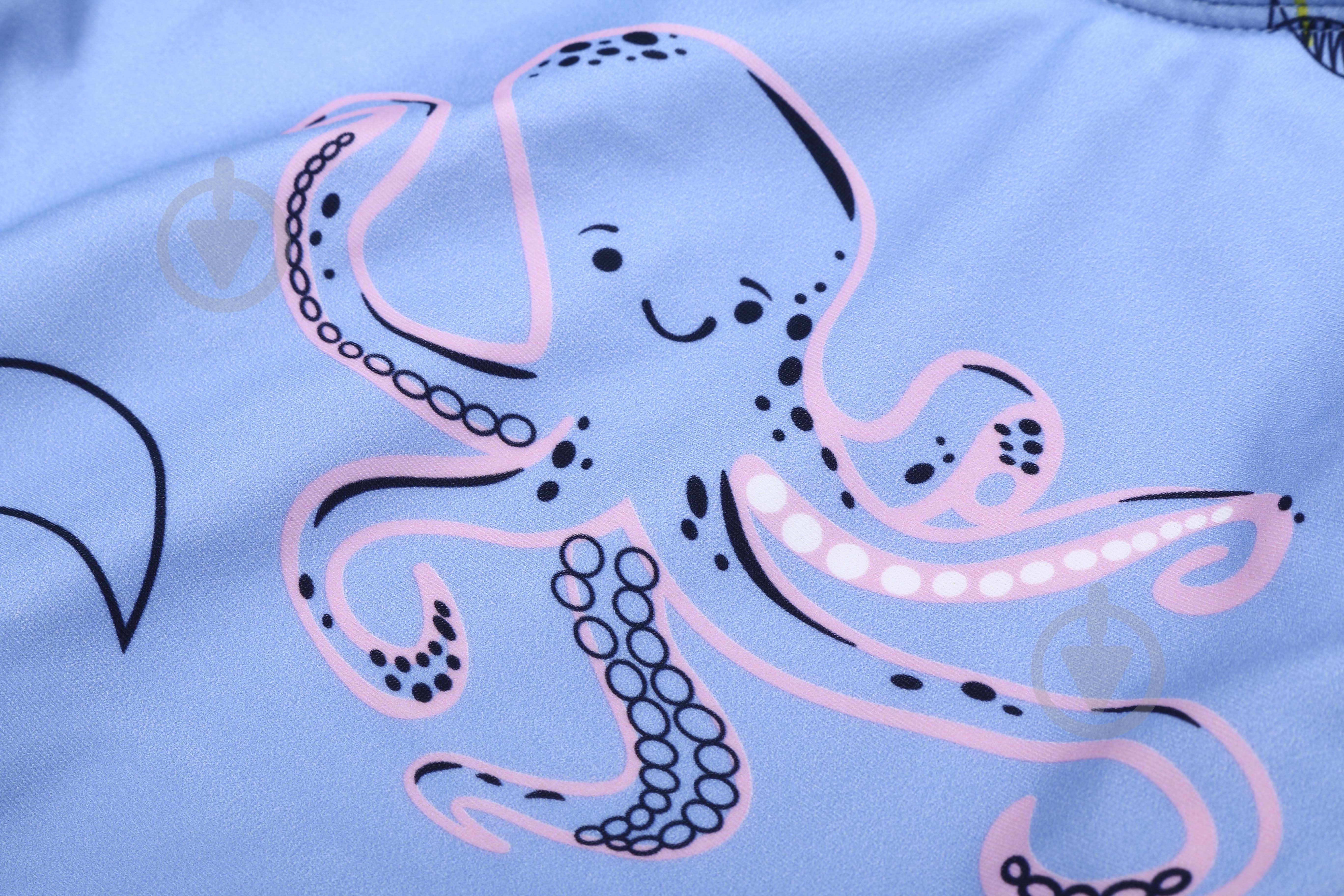 Купальник для дівчаток HW 25ENGL4 р.110-116 блакитний із принтом - фото 2 Купальник для дівчаток HW 25ENGL4 р.110-116 блакитний із принтом - фото 2