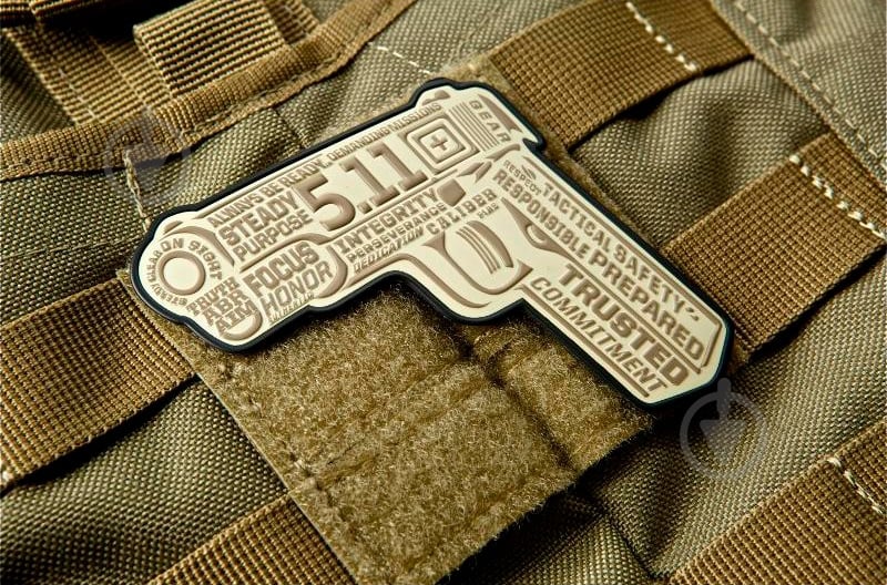 Нашивка 45 WORDS OR ELSE PATCH 81023-019 Black - фото 2 Нашивка 45 WORDS OR ELSE PATCH 81023-019 Black - фото 2