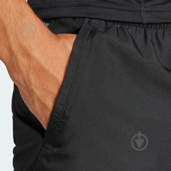 Шорти Adidas RUN IT SHORT IL7232 р. M чорний - фото 5