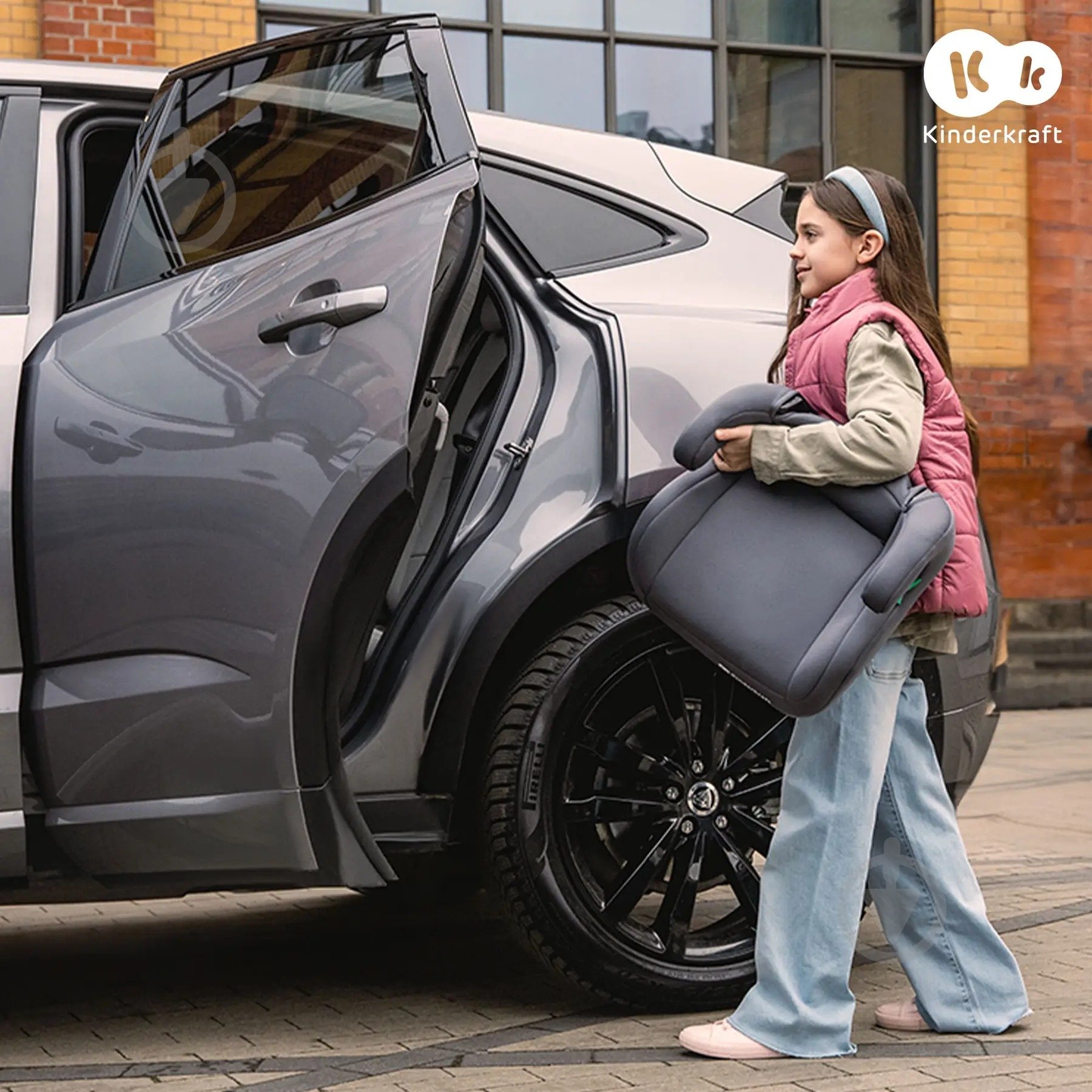 Автокресло-бустер Kinderkraft i-Spark серый KCISPA00GRY0000 - фото 5 Автокресло-бустер Kinderkraft i-Spark серый KCISPA00GRY0000 - фото 5