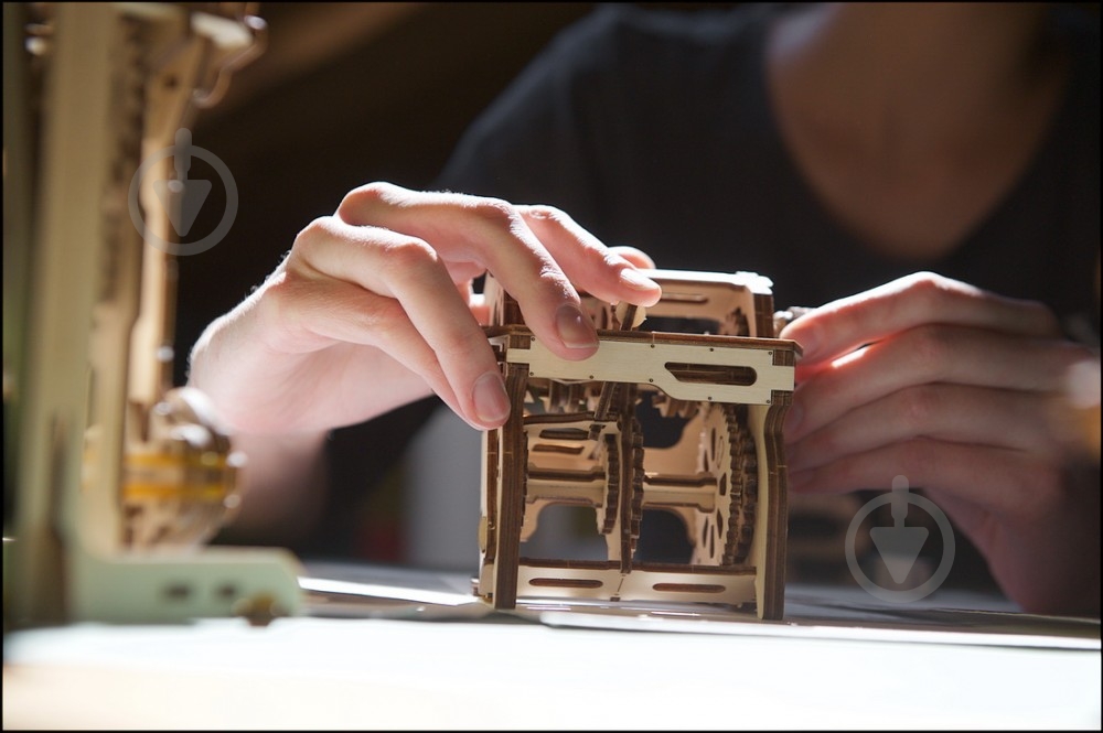 Деревянный 3D-конструктор UGEARS Коробка передач - фото 11 Деревянный 3D-конструктор UGEARS Коробка передач - фото 11