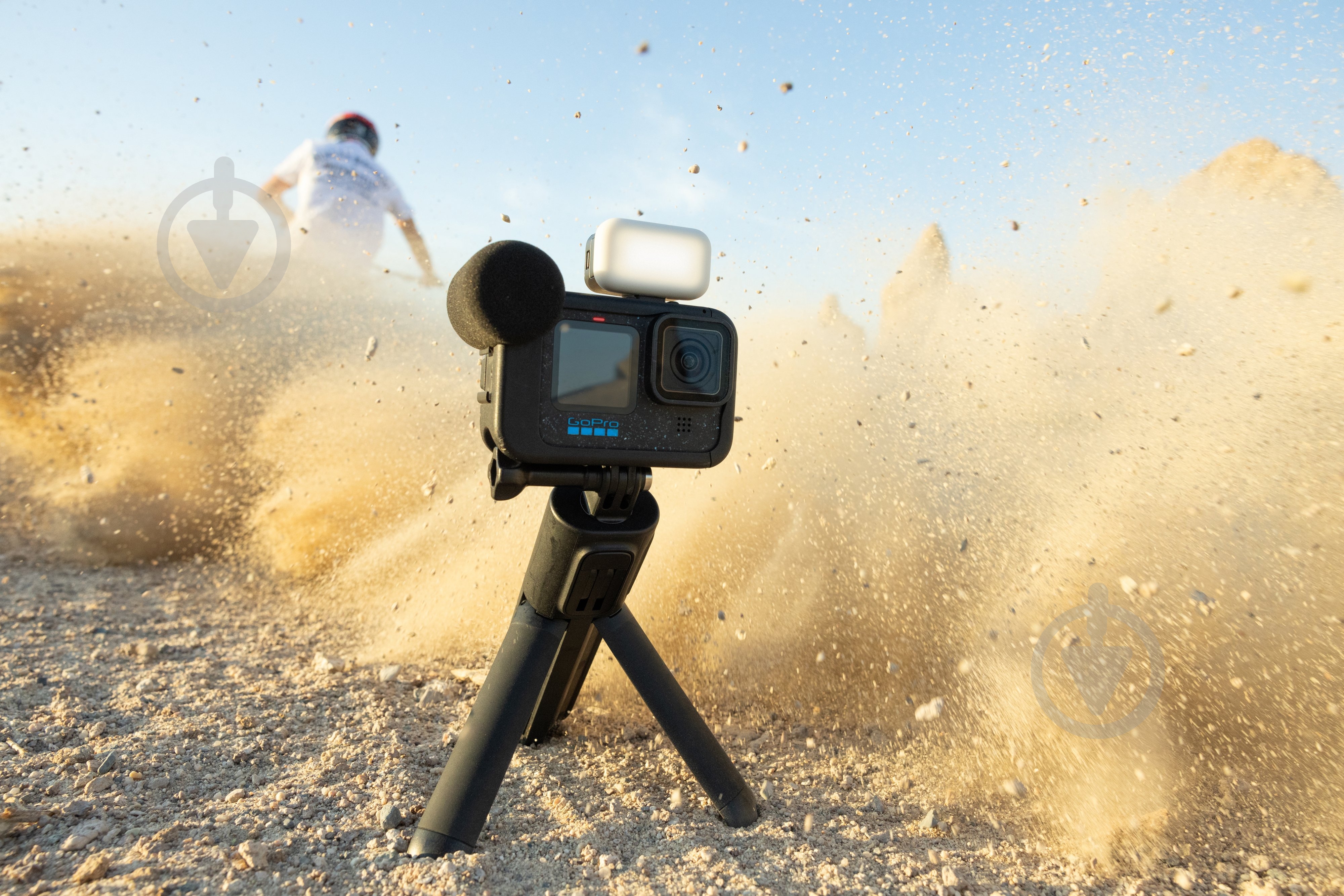 Екшн-камера GoPro HERO12 Creator Edition black (CHDFB-121-EU) - фото 28 Екшн-камера GoPro HERO12 Creator Edition black (CHDFB-121-EU) - фото 28
