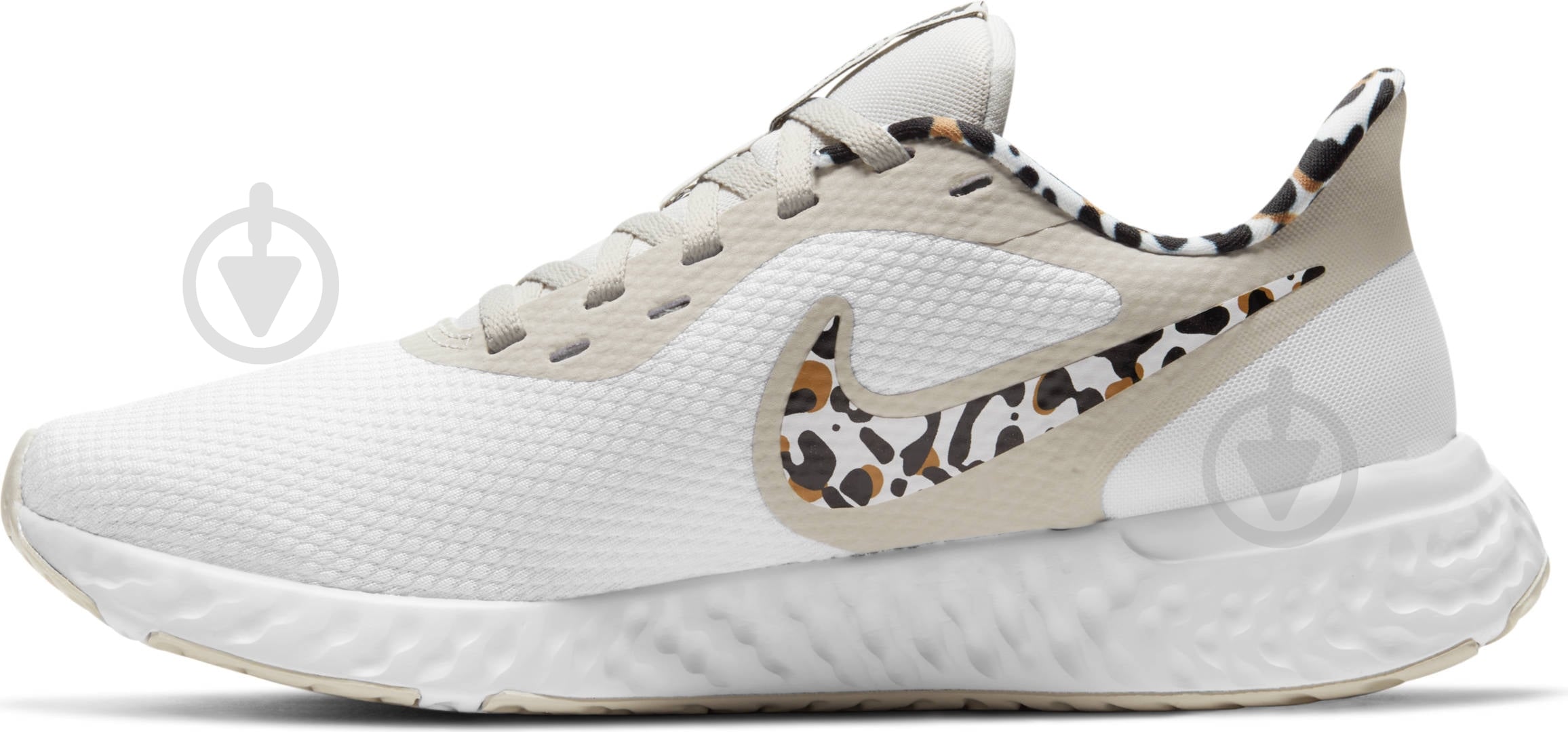 Кроссовки женские летние Nike Revolution 5 Premium DA3083-110 р.35,5 белые - фото 2