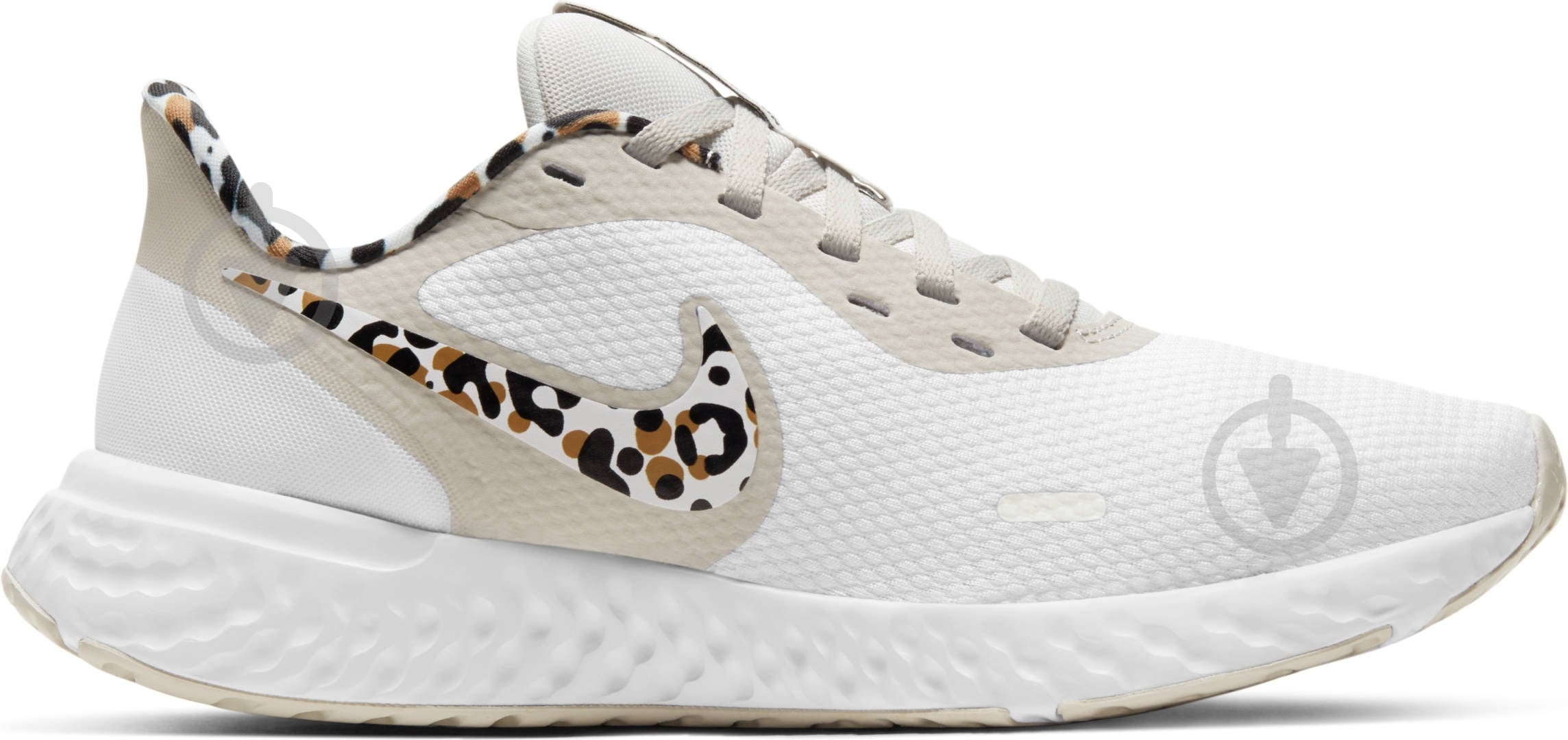 Кроссовки женские летние Nike Revolution 5 Premium DA3083-110 р.40,5 белые - фото 4