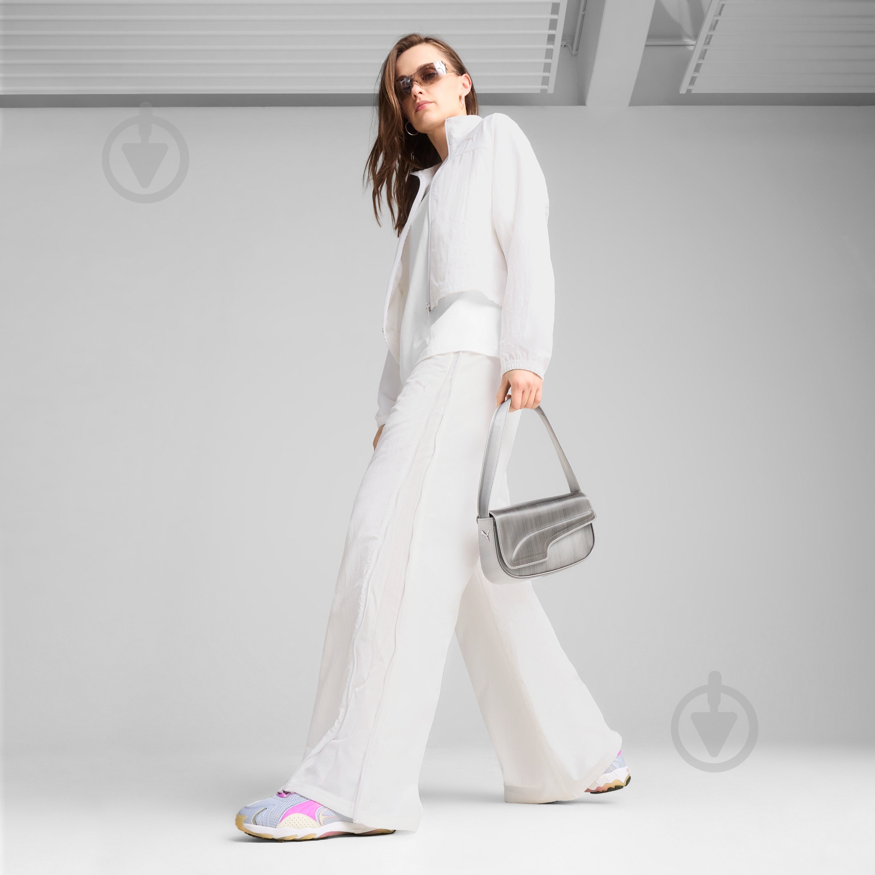 Кроссовки женские демисезонные Puma Inhale 40156009 р.36 серые - фото 8 Кроссовки женские демисезонные Puma Inhale 40156009 р.36 серые - фото 8