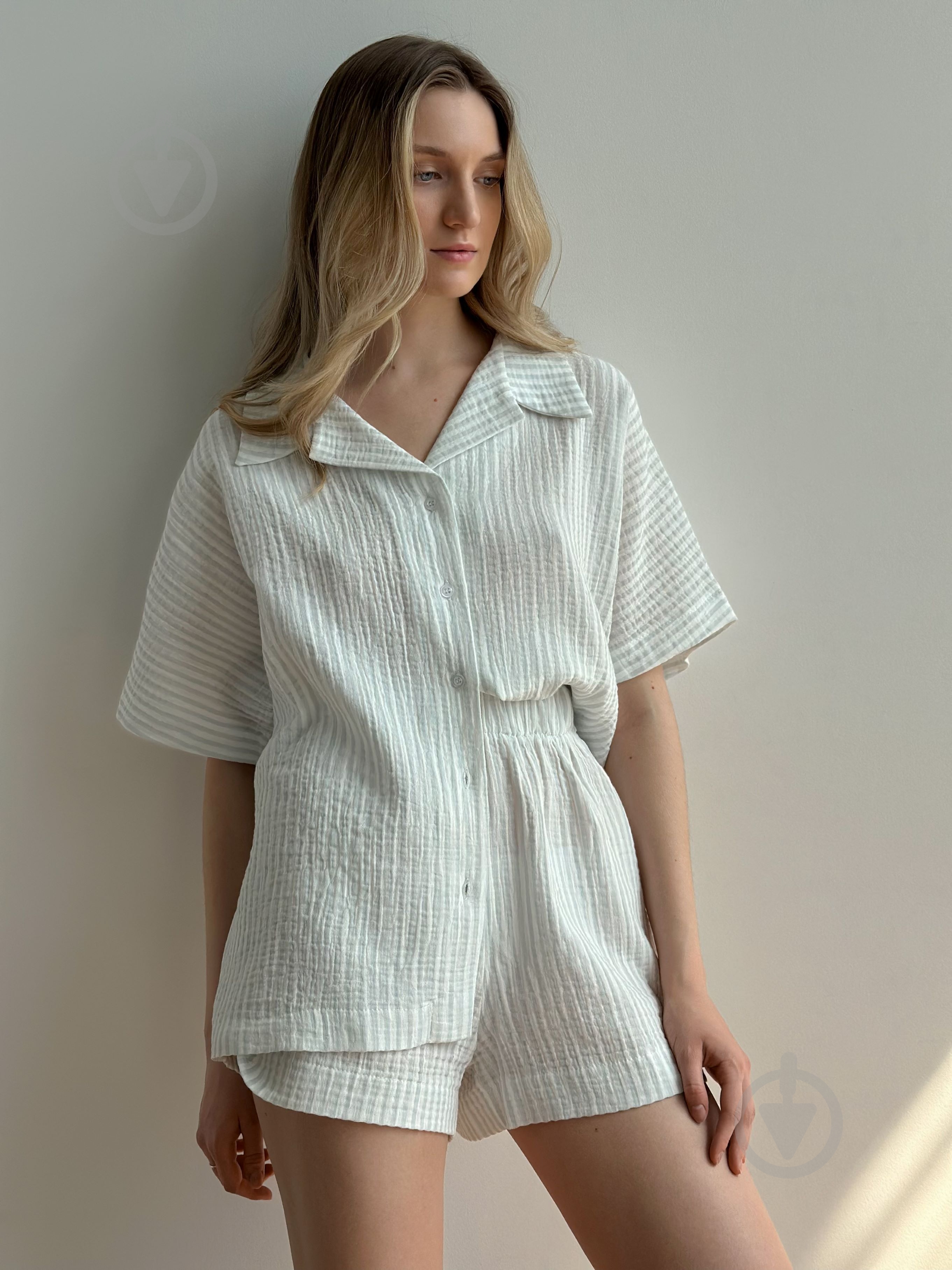 Комплект жіночий MISO сорочка і шорти р. S сіро-білий (15239) - фото 2 Комплект жіночий MISO сорочка і шорти р. S сіро-білий (15239) - фото 2