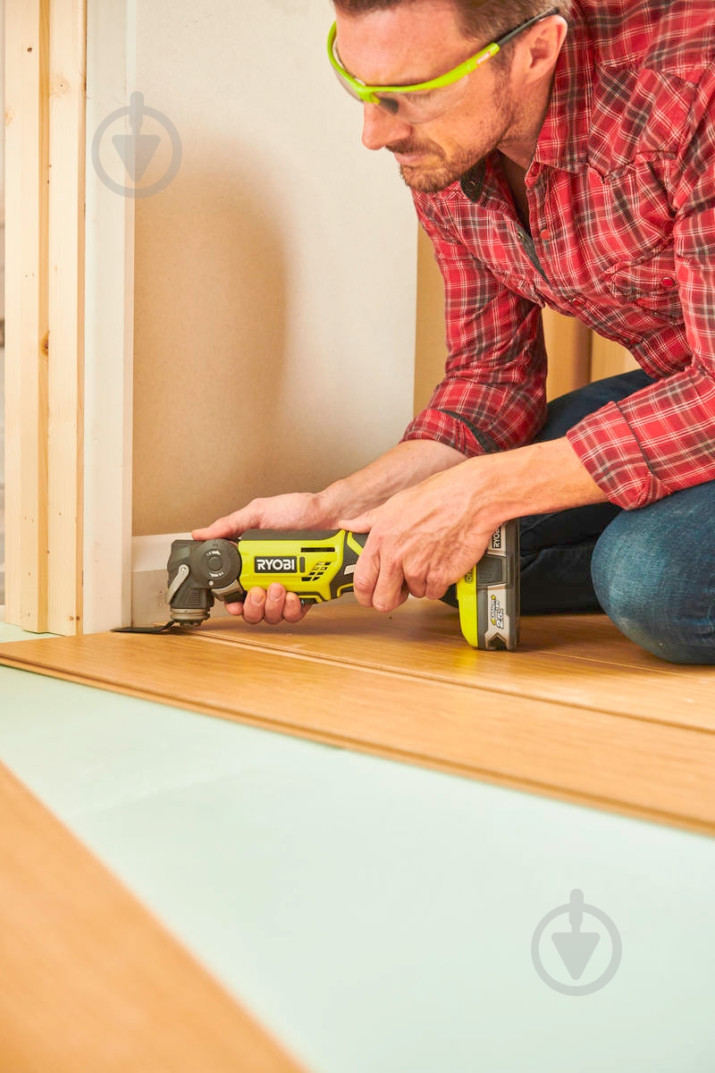 Многофункциональное устройство RYOBI аккумуляторный 18 В 10000 - 20000 об / мин. 1,4 кг. R18MT-0 ONE + - фото 12 Многофункциональное устройство RYOBI аккумуляторный 18 В 10000 - 20000 об / мин. 1,4 кг. R18MT-0 ONE + - фото 12