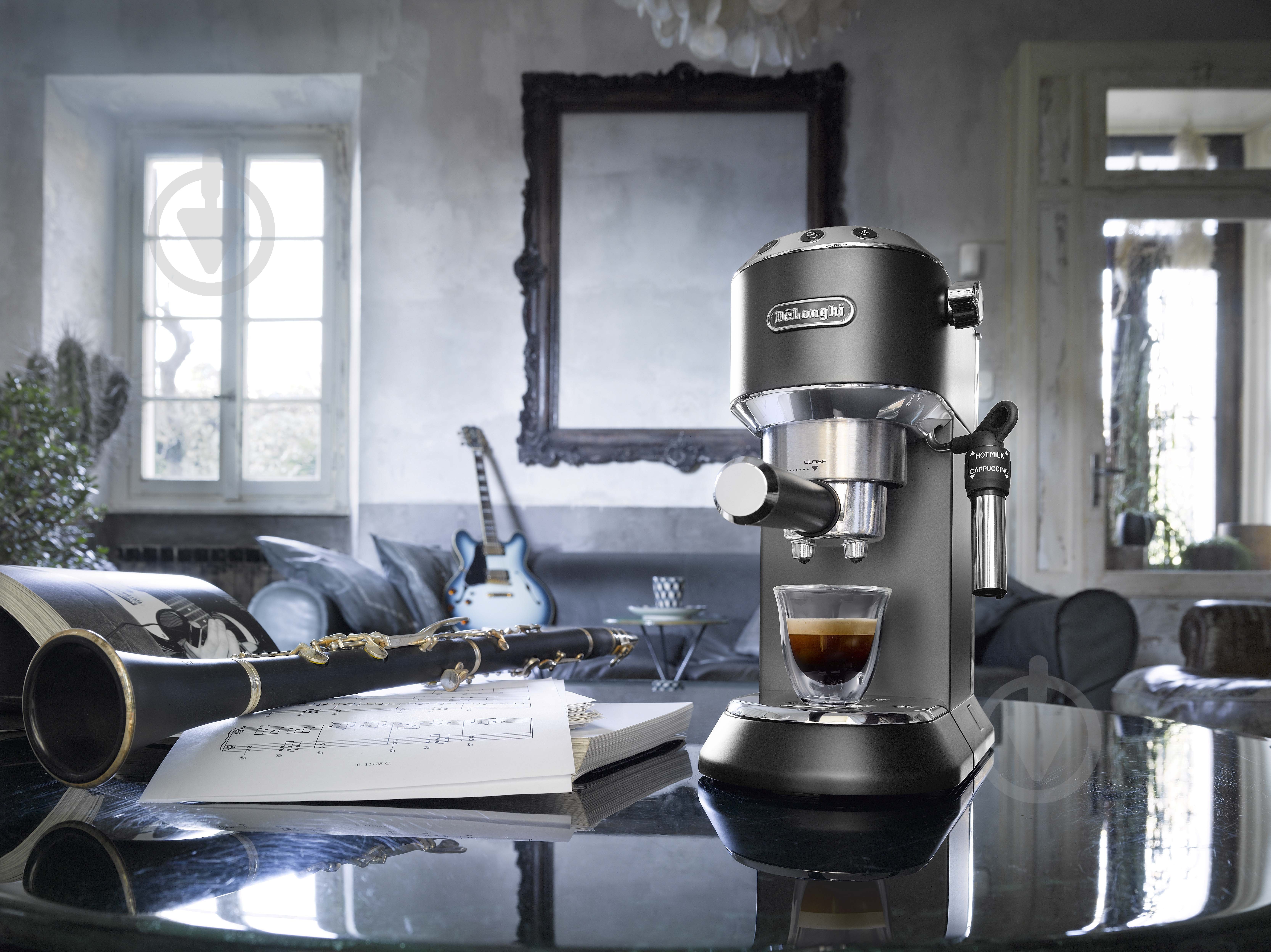 Кавоварка ріжкова Delonghi Dedica EC685.BK - фото 12